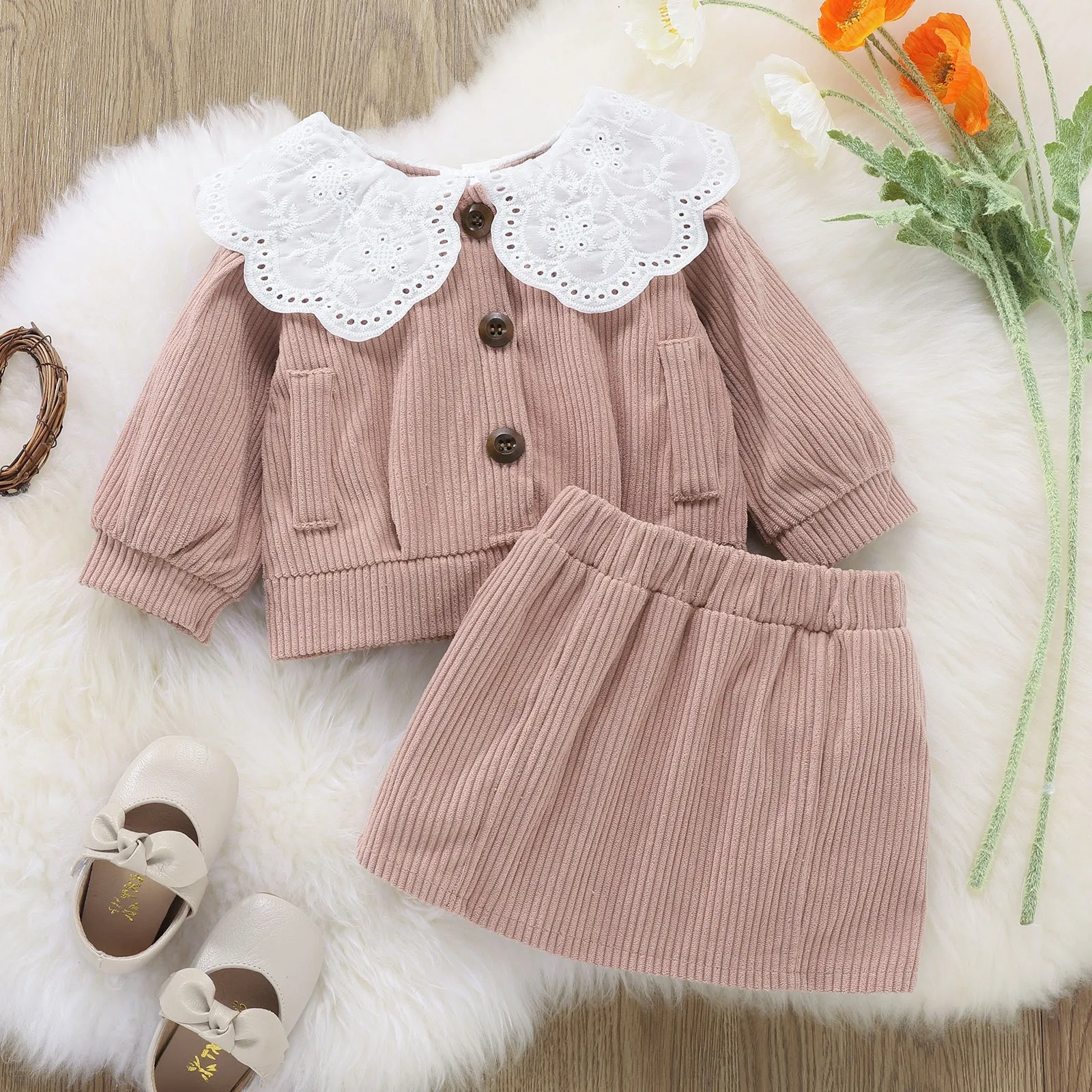 2pcs Solid Doll Collar Corduroy Long-sleeve Baby Set