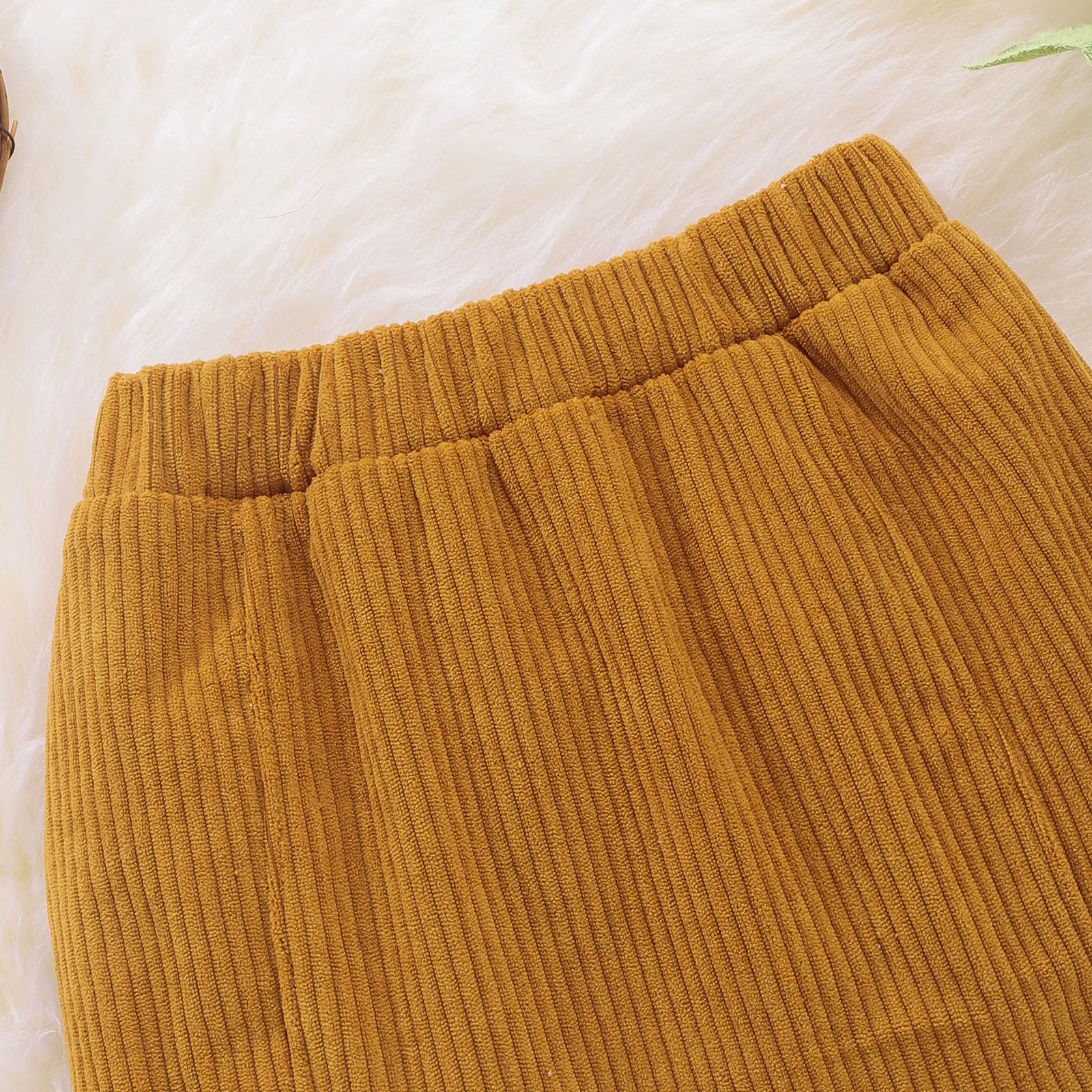 2pcs Solid Doll Collar Corduroy Long-sleeve Baby Set