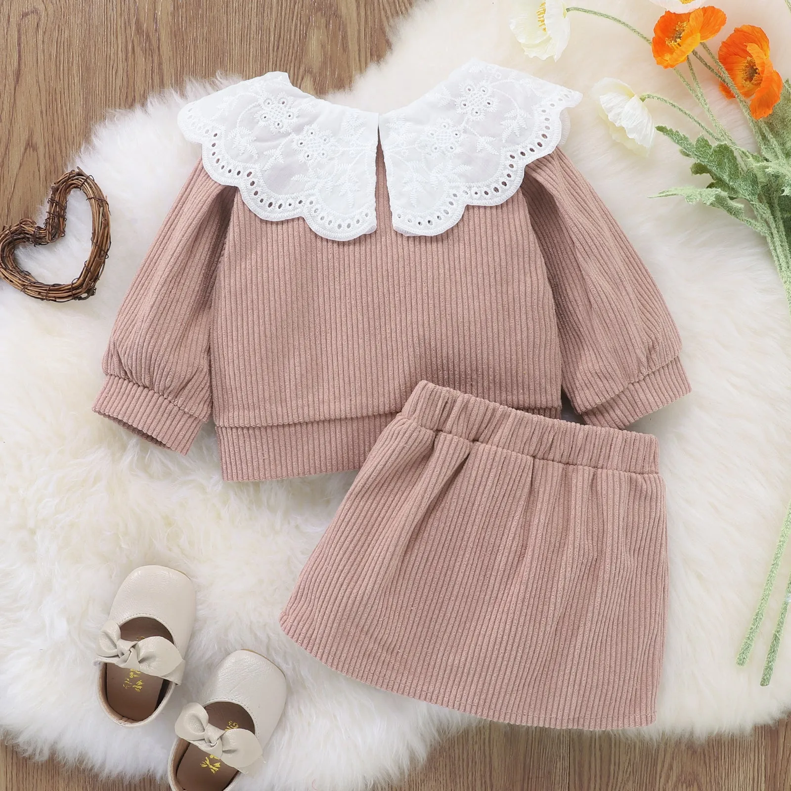 2pcs Solid Doll Collar Corduroy Long-sleeve Baby Set