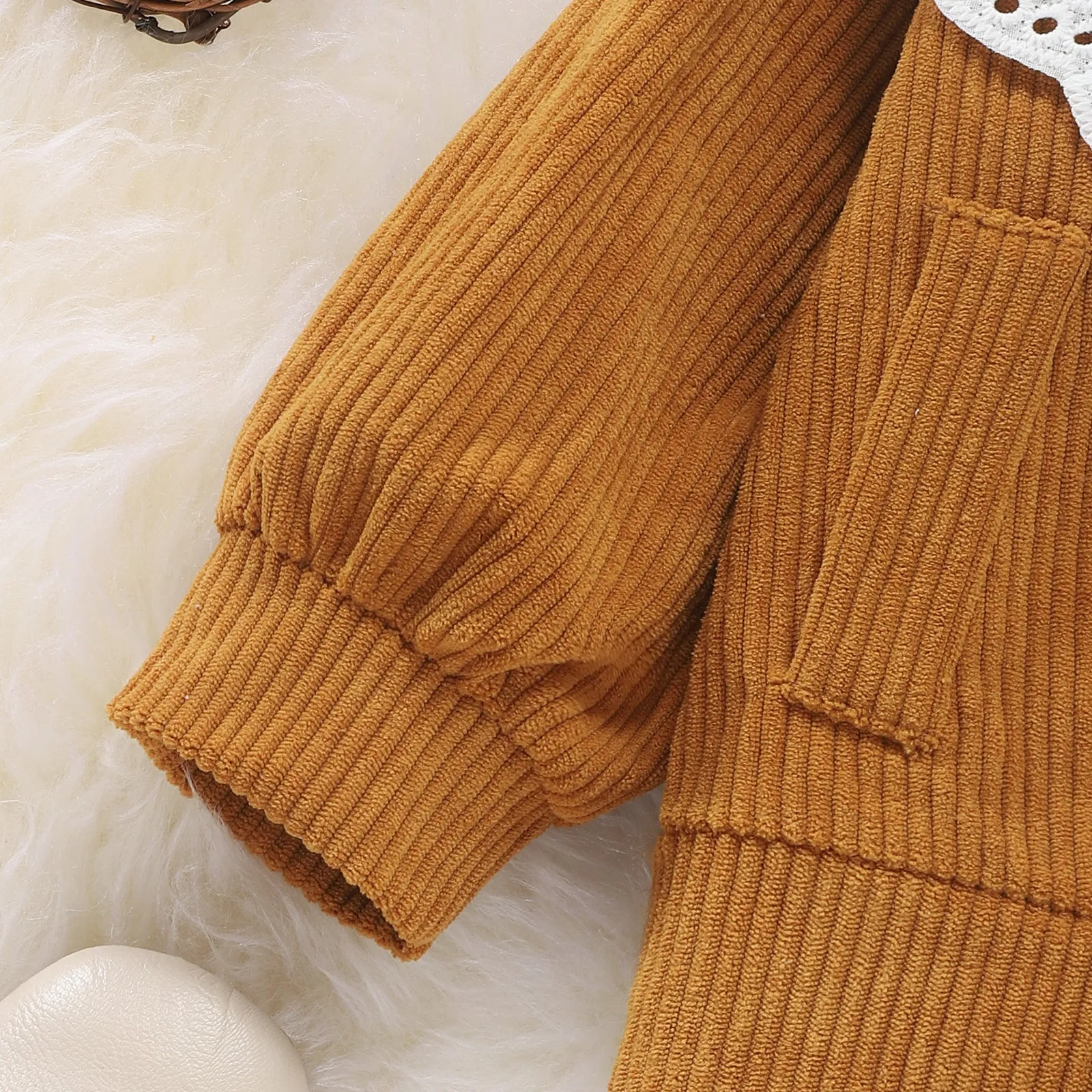 2pcs Solid Doll Collar Corduroy Long-sleeve Baby Set