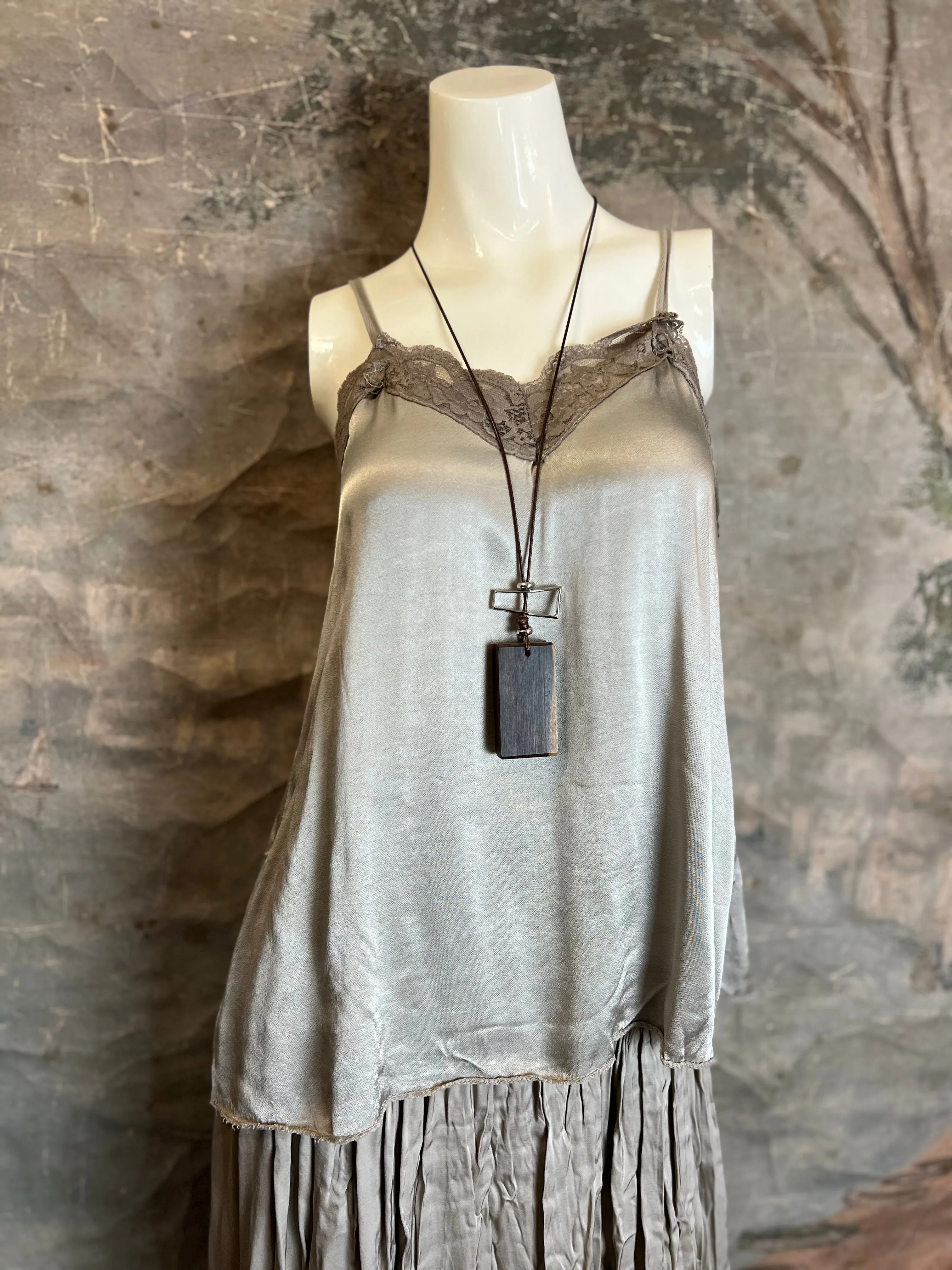 811173CY Satin Luna Tank w/Lace-Taupe