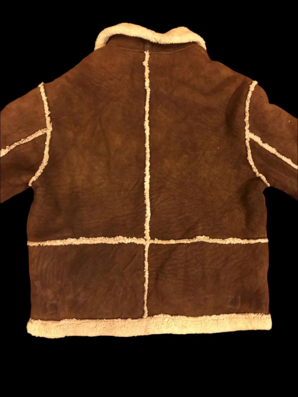 A Women's Shearling Coat – Cozy & Stylish Winter Outerwear Dame Shearling Jakke – Lækkert &amp; Stilfuldt Vintertøj