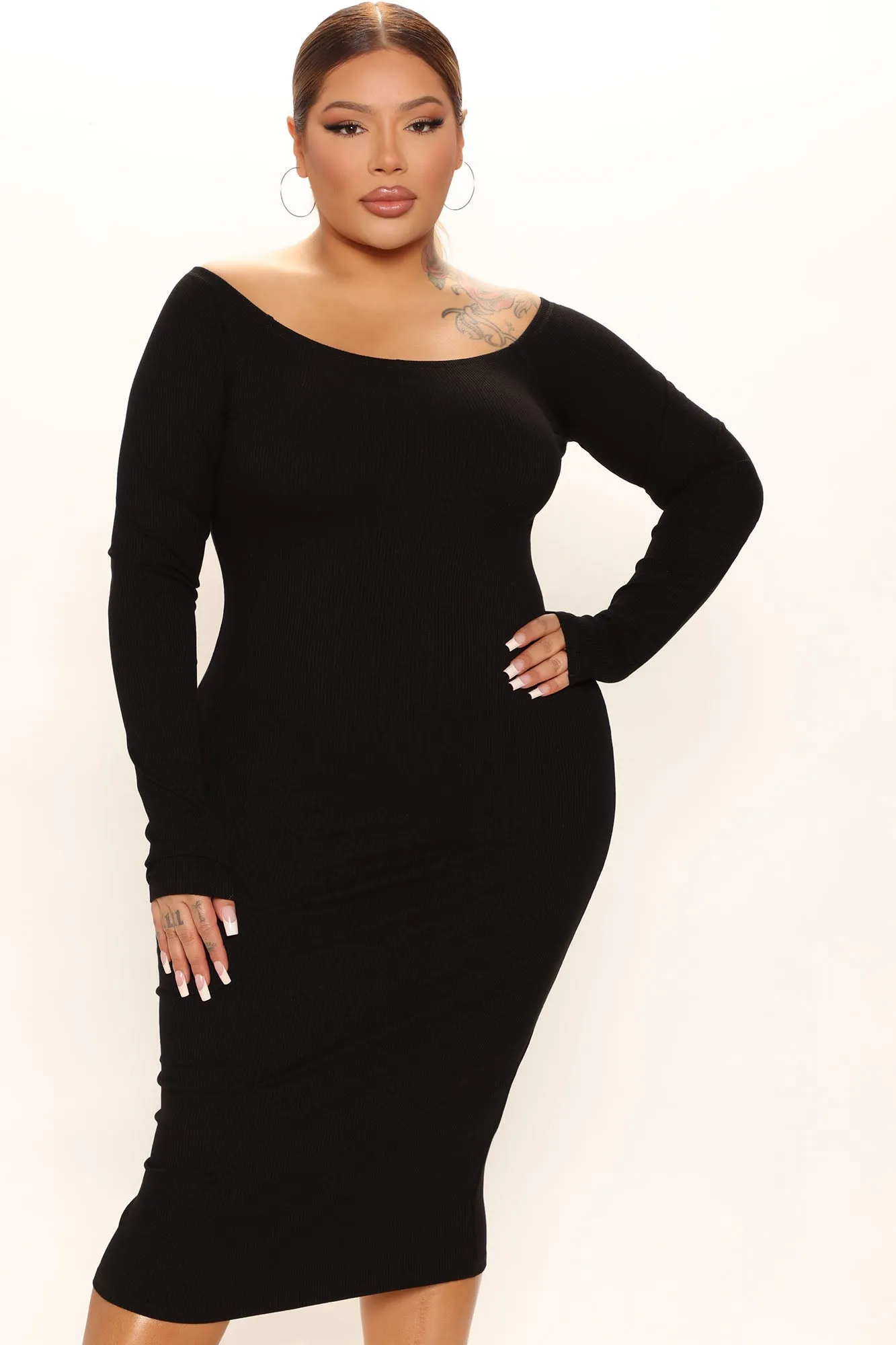 Alpha Off Shoulder Snatched Dress - Black