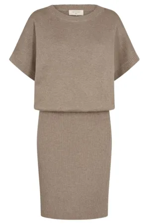 Ani Dress | Desert Taupe Melange | Kjole fra Freequent