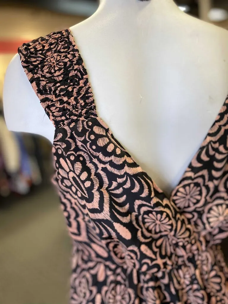 Attention maxi dress XL