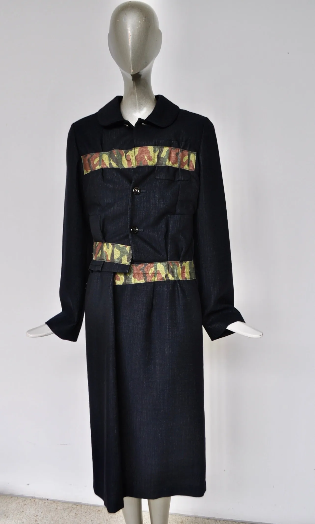 Avant-garde Comme des Garçons dress