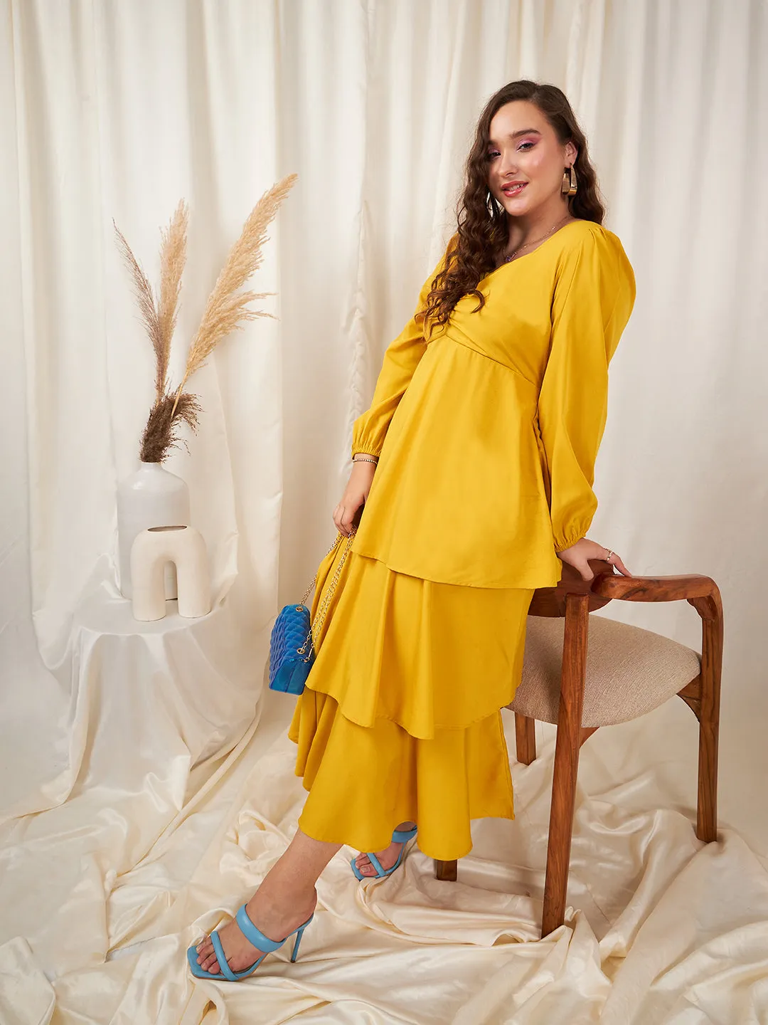 Berrylush Women Plus Size Solid Yellow Sweetheart Neck Puff Sleeve Zipper-Up Layered Maxi Dress