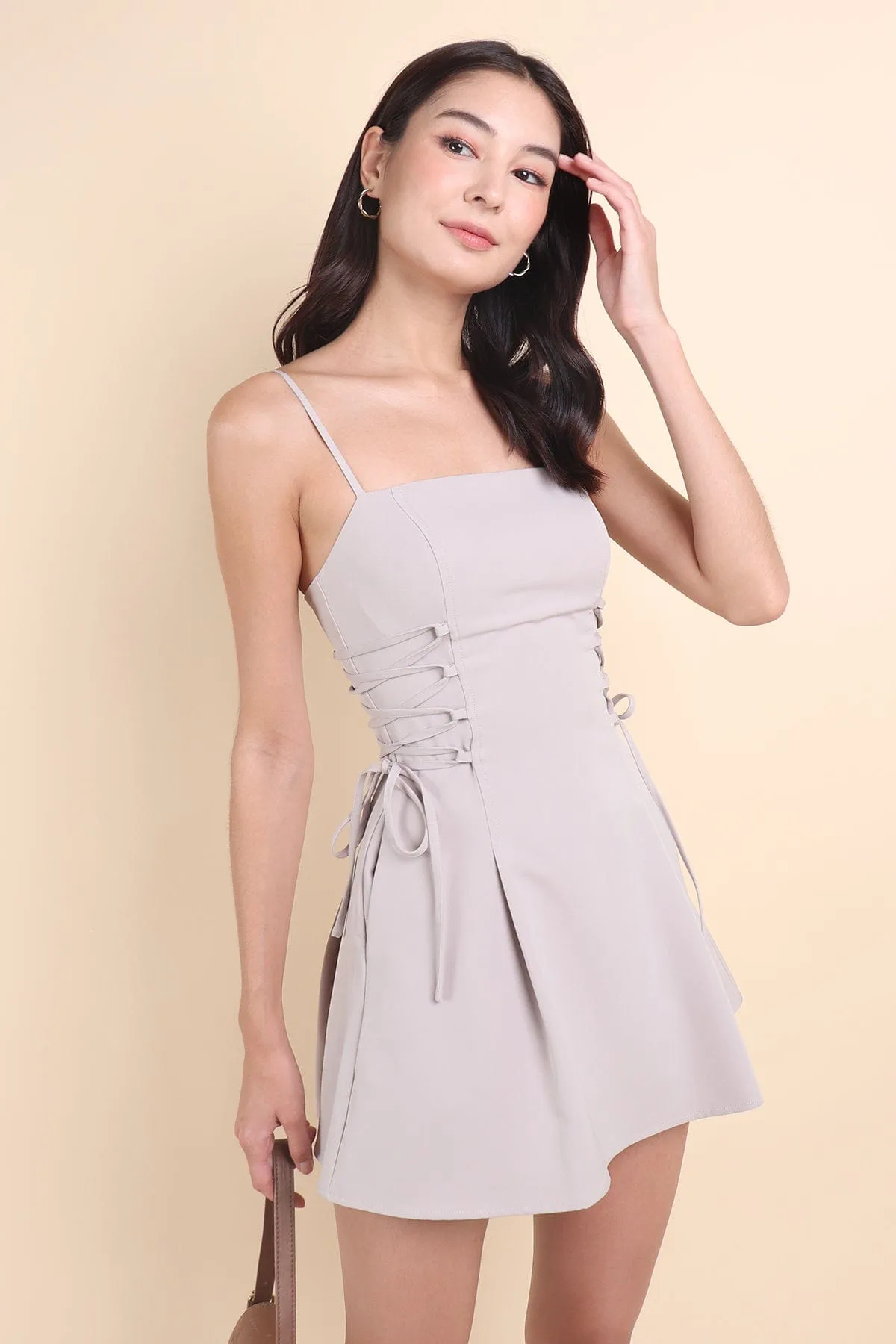 CECE SIDE TIE SKATER DRESS IN TAUPE