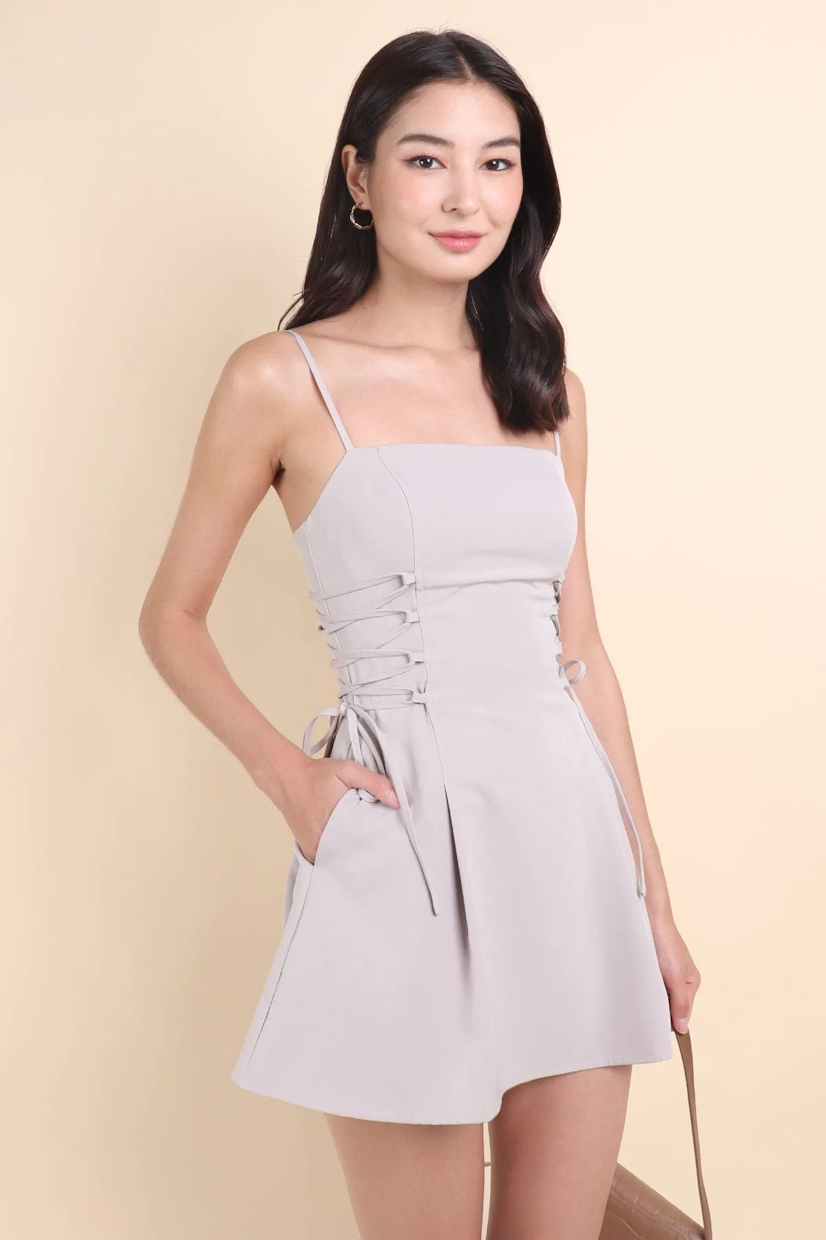 CECE SIDE TIE SKATER DRESS IN TAUPE