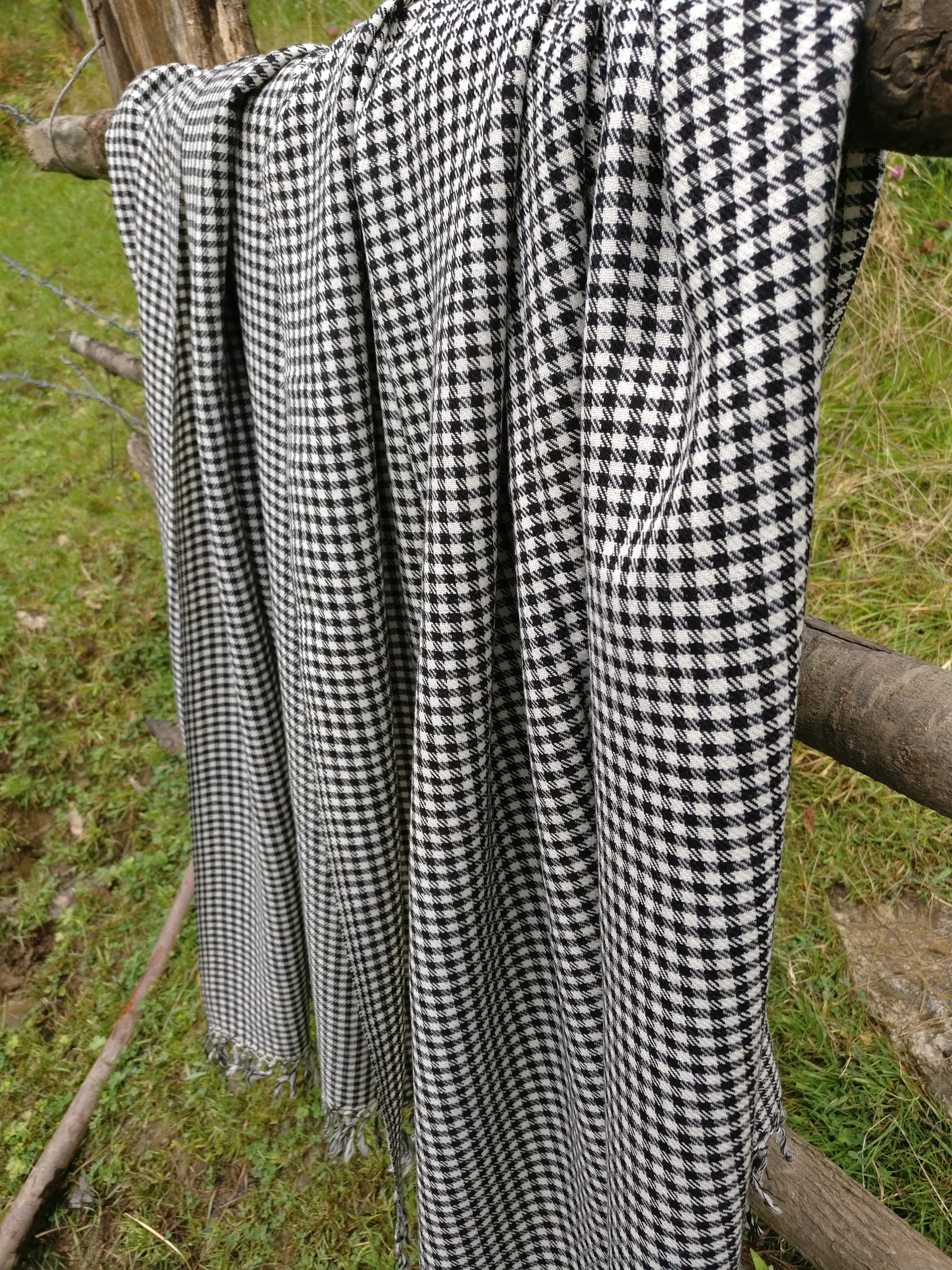 Chequered travel blanket
