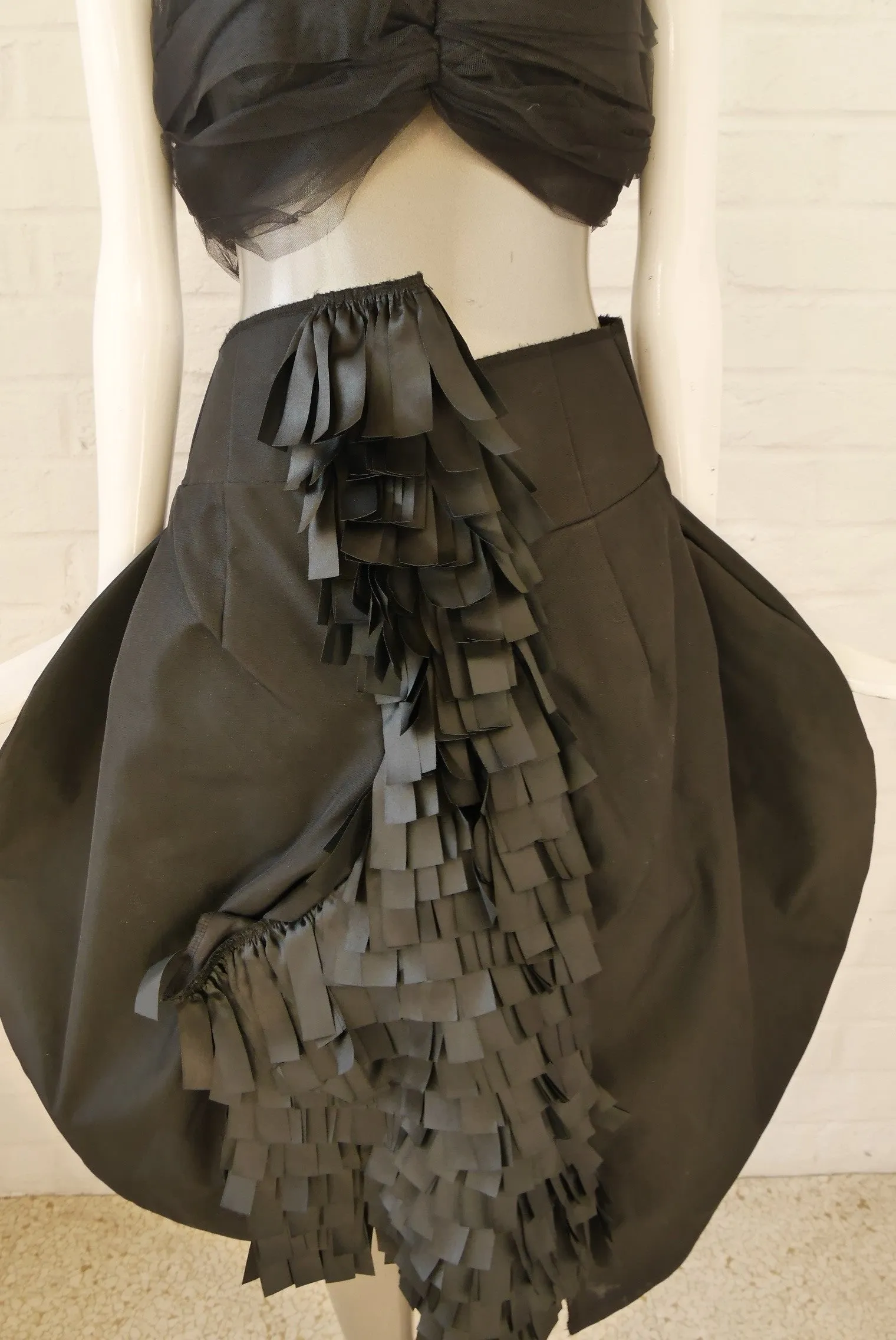Comme des Garçons avant-garde balloon skirt ad 2008 Rei Kwakubo