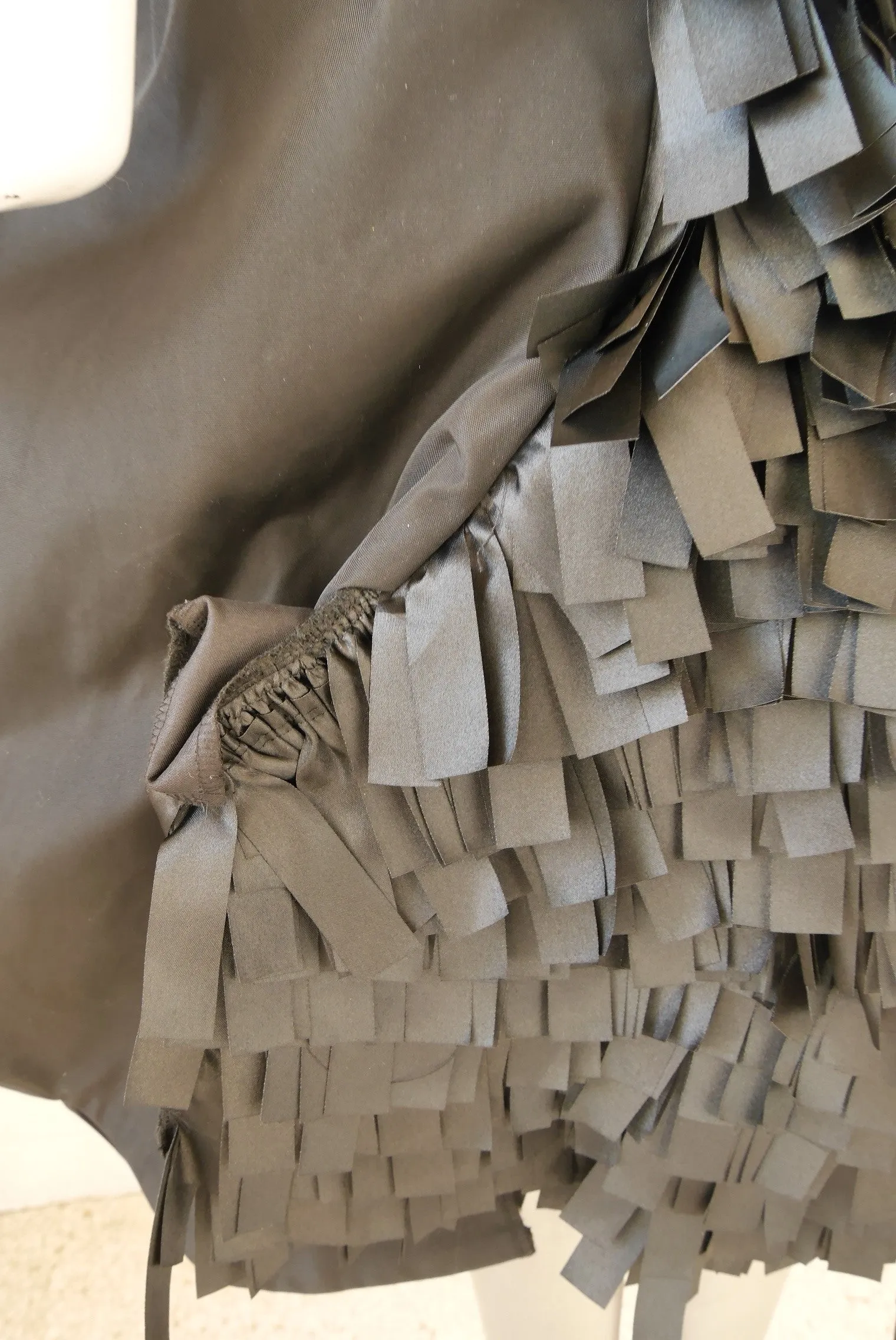 Comme des Garçons avant-garde balloon skirt ad 2008 Rei Kwakubo
