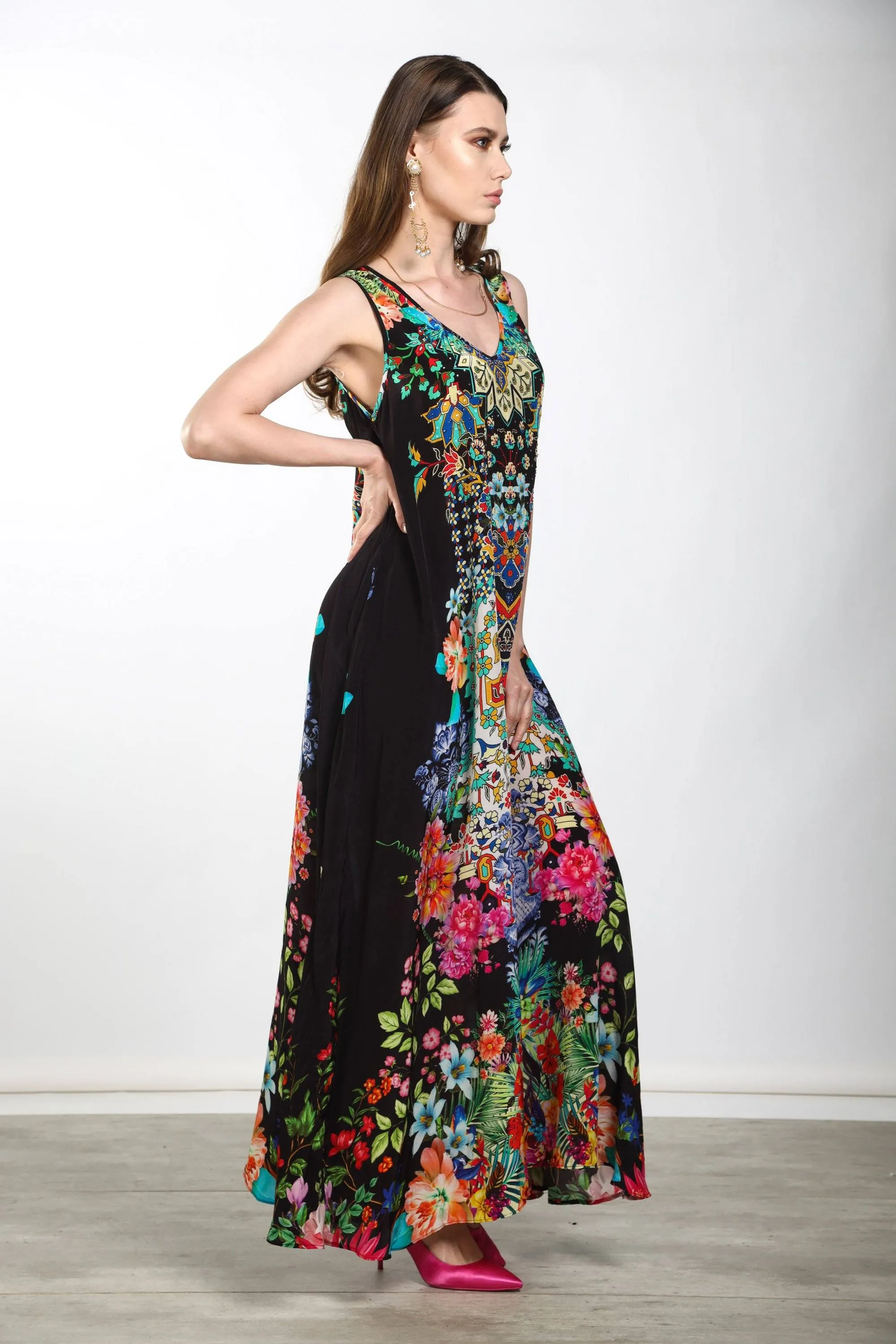 EDEN - SLEEVELESS MAXI DRESS