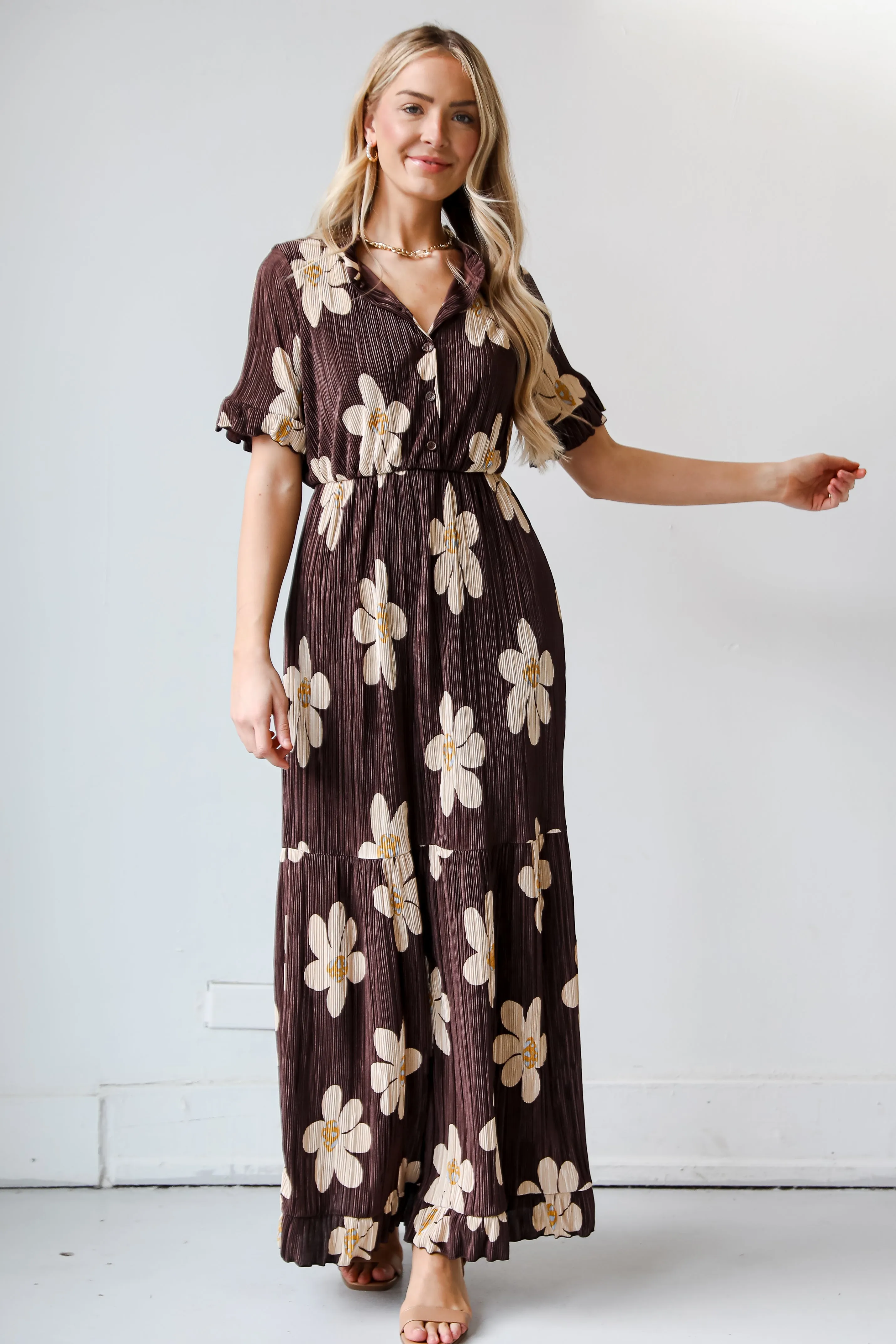 FINAL SALE - Exceptional Sweetness Brown Plisse Floral Maxi Dress