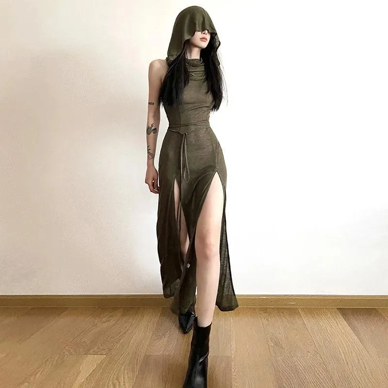 Gothic Desert Walker Hooded Dress: Edgy Streetwear for Bold Women