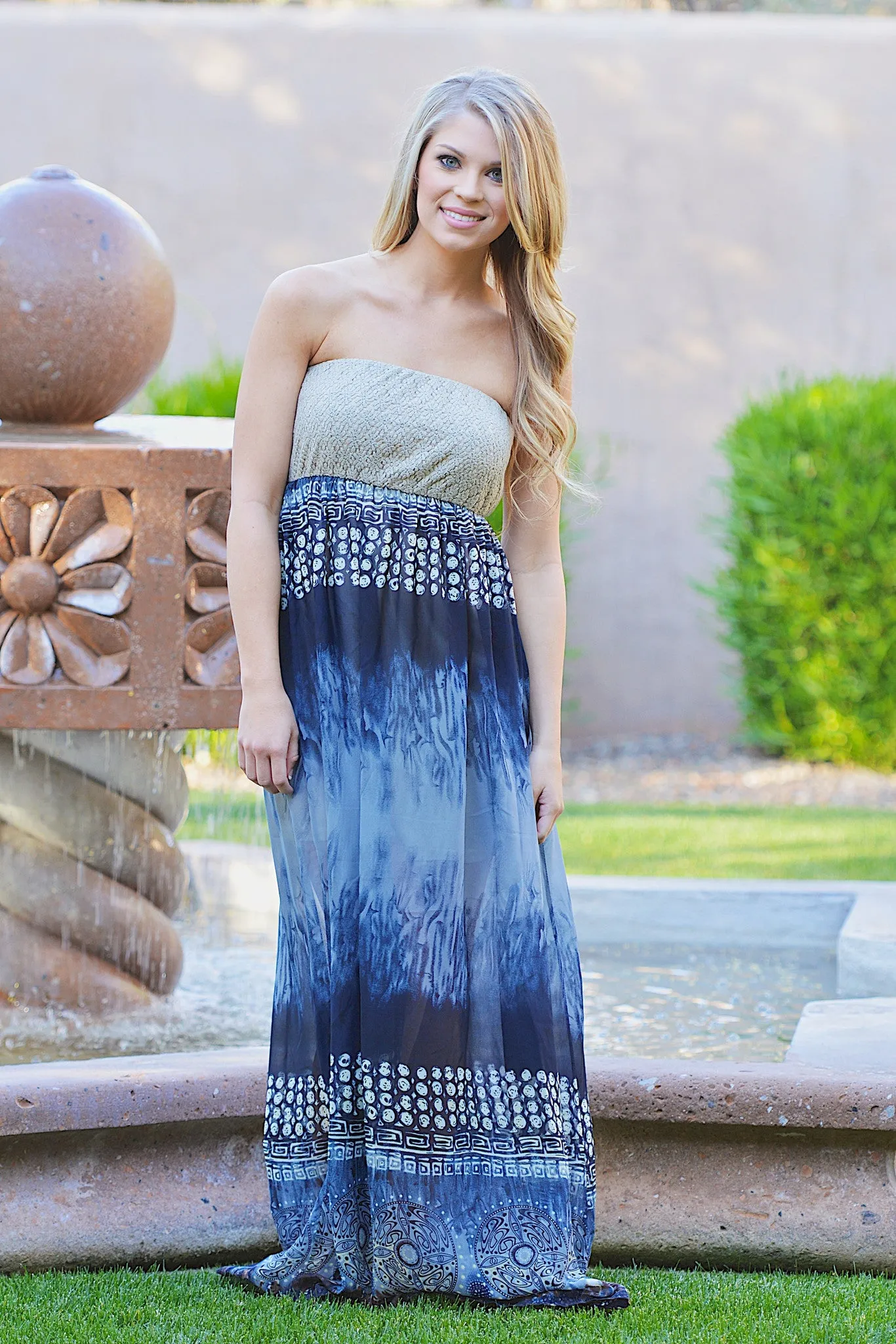 Her Bright Skies Maxi - Navy