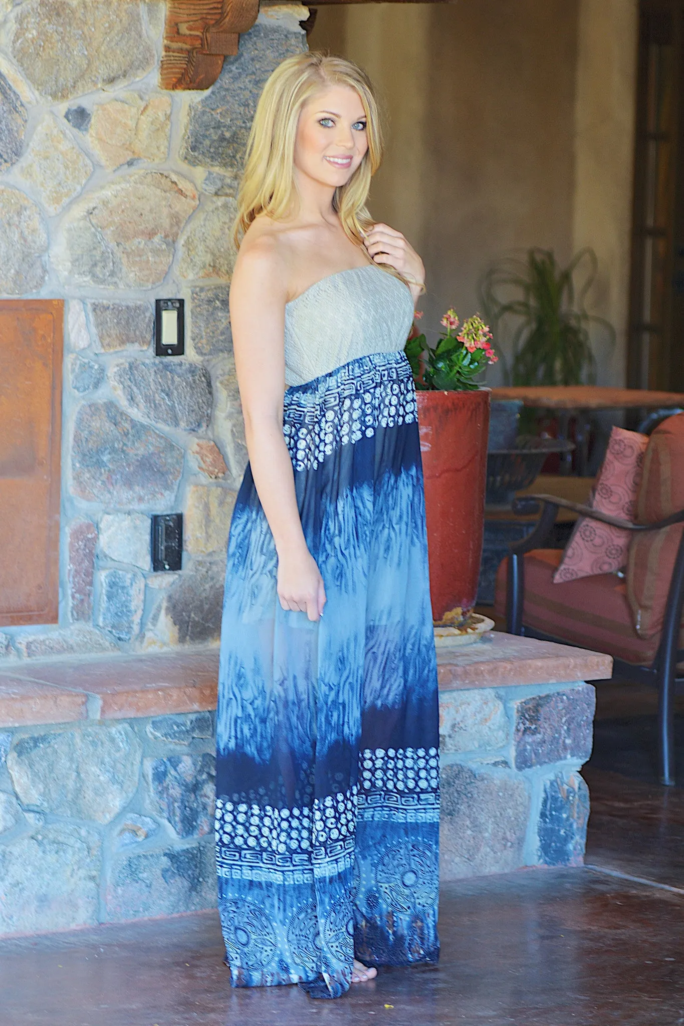 Her Bright Skies Maxi - Navy