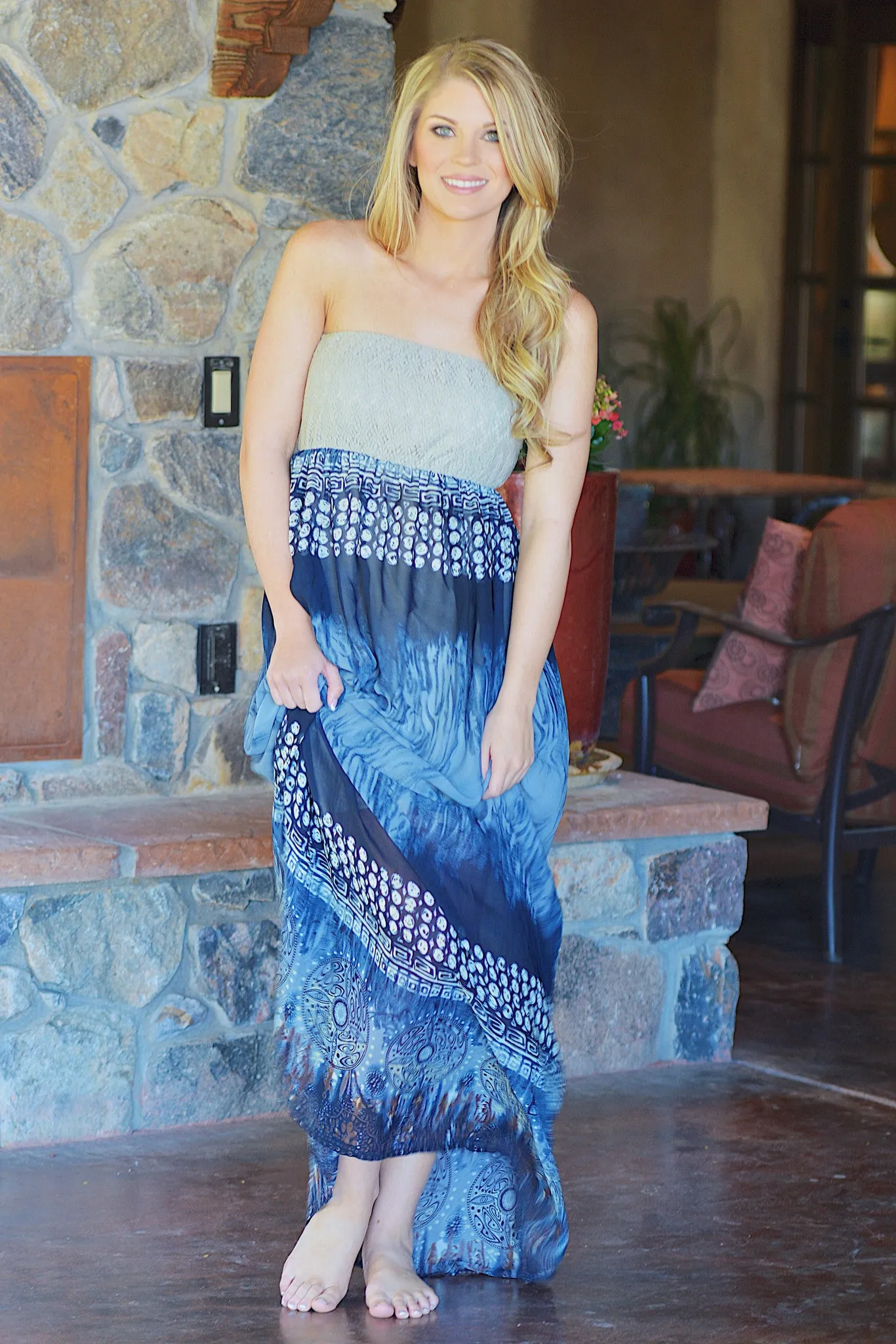 Her Bright Skies Maxi - Navy