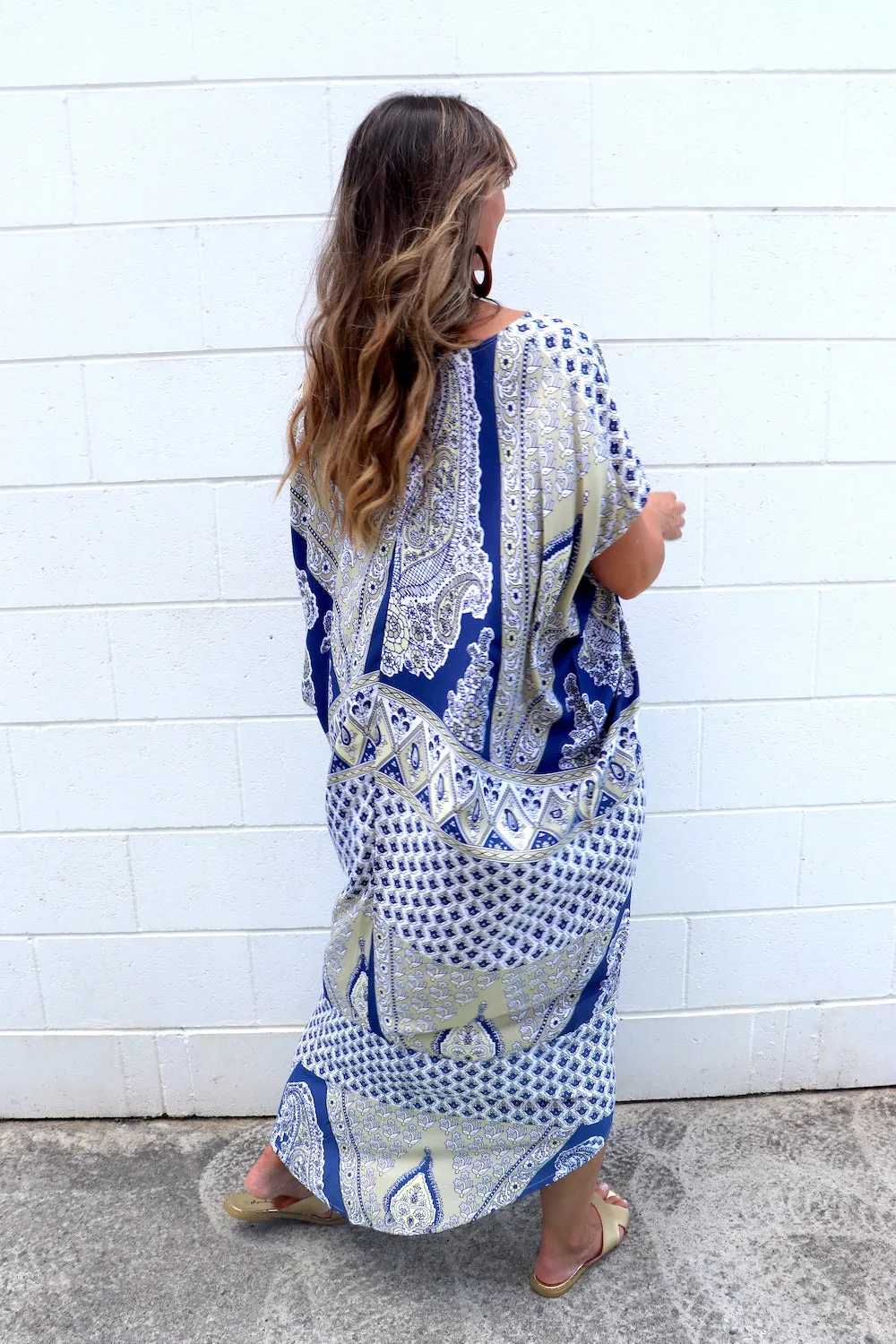 Island Holiday High Low Dress In Navy Taupe
