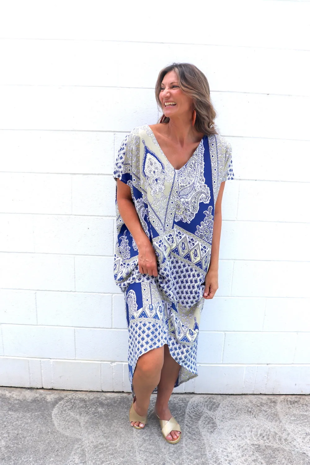 Island Holiday High Low Dress In Navy Taupe