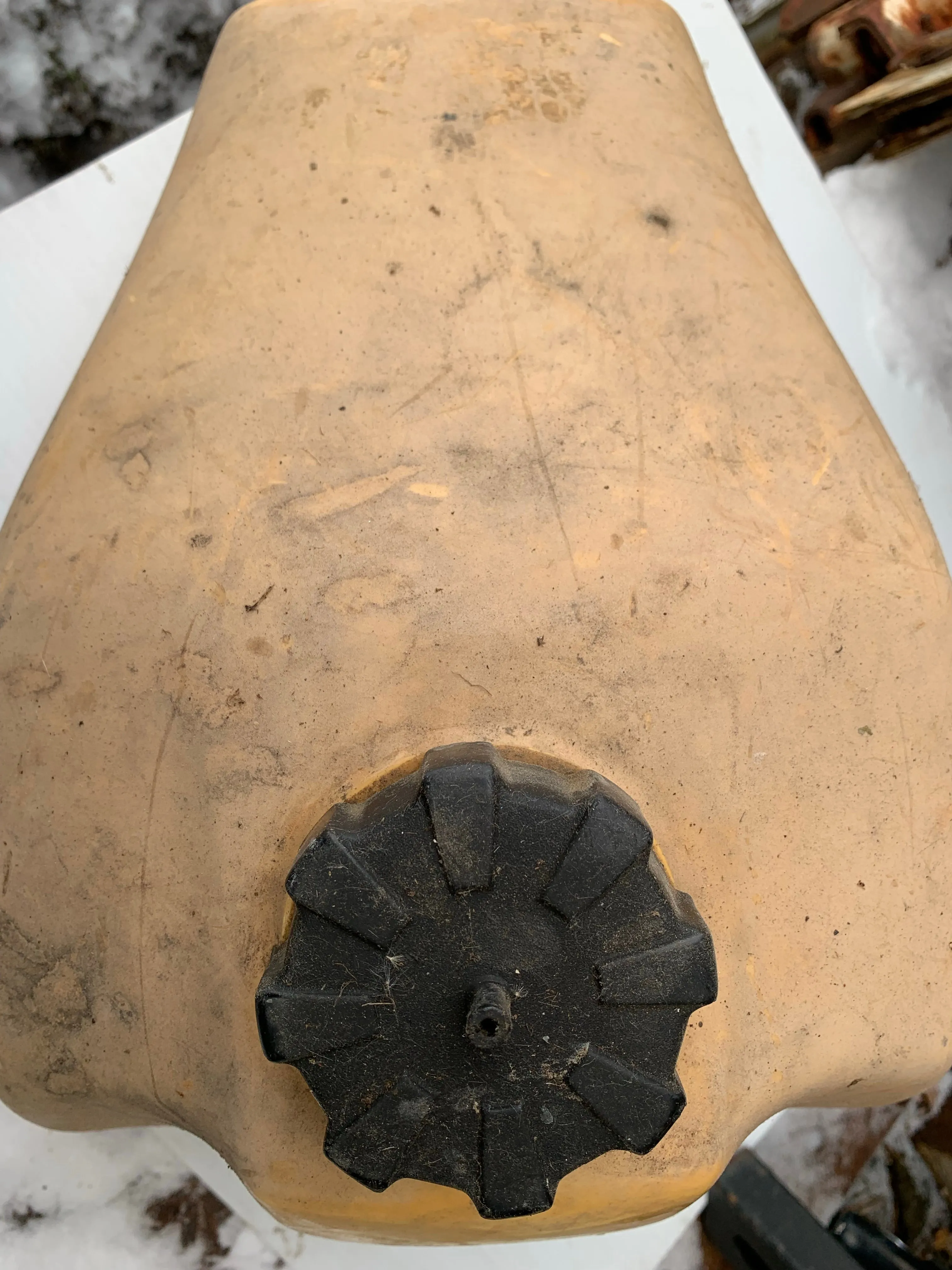 IT250 Gas Tank