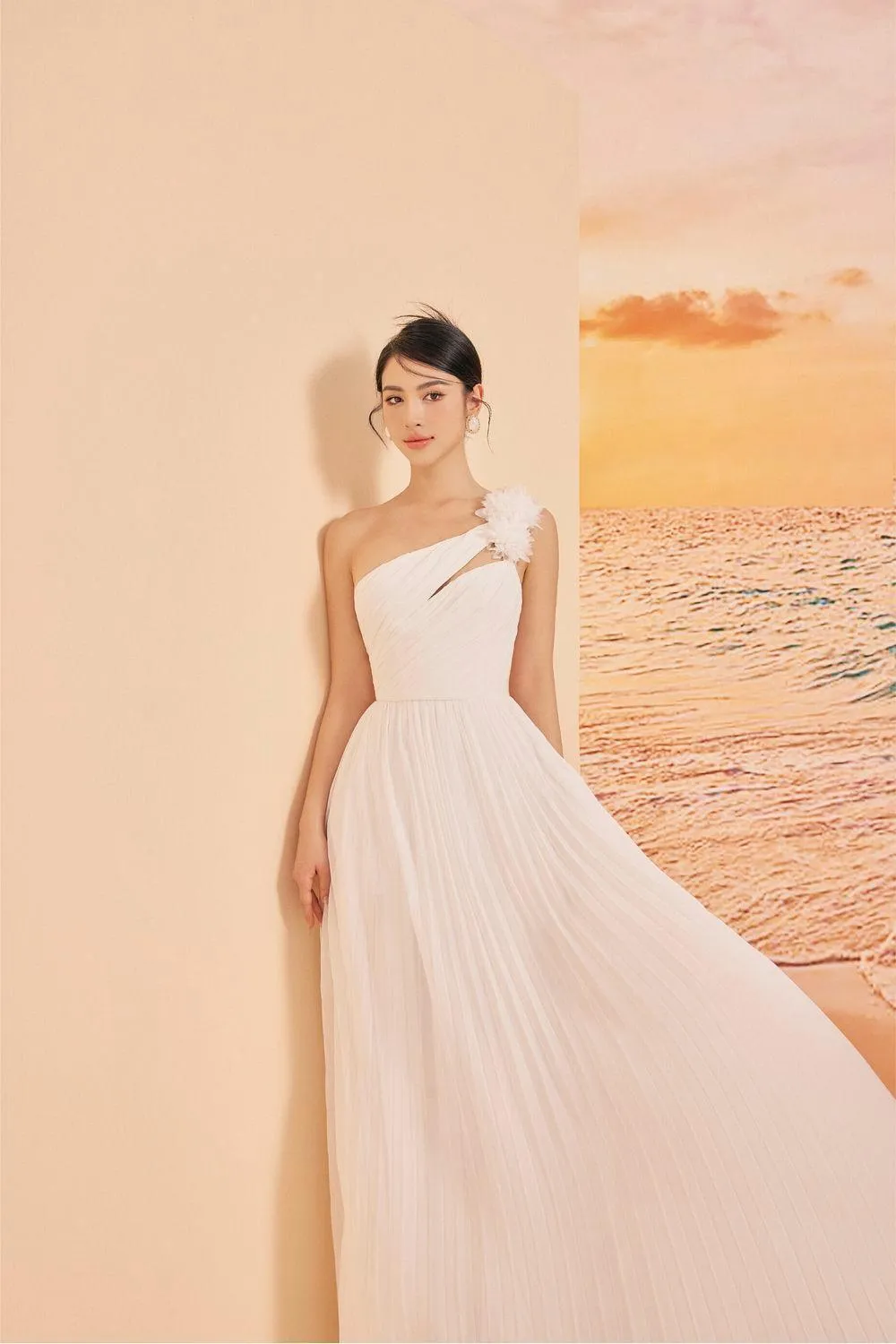 Jaylee Pleated Asymmetric Shoulder Chiffon Maxi Dress