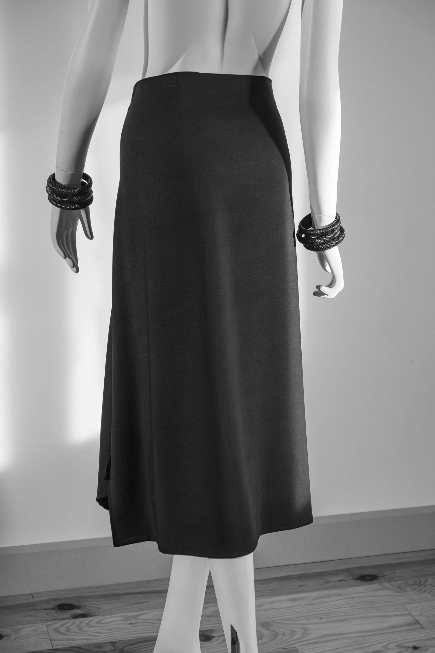JUPE noire, coupe biais trapèze
