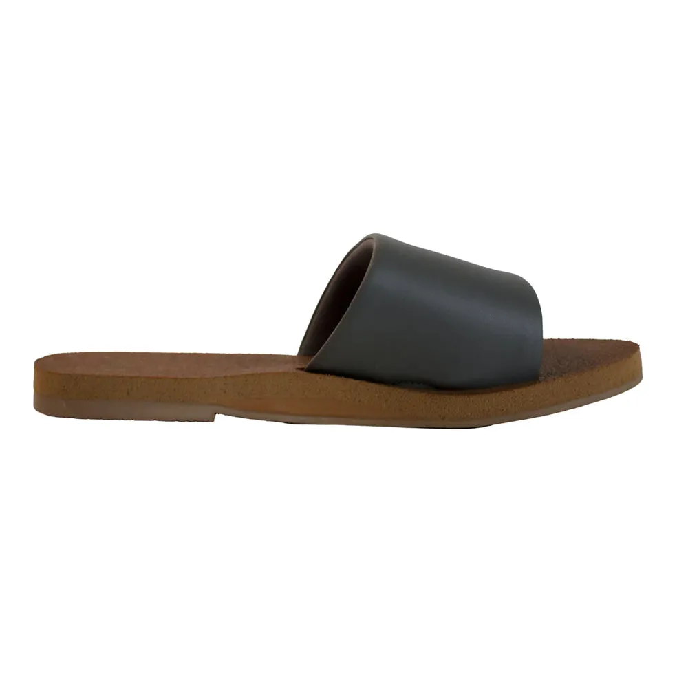 Malvados Icon Elllie Sandles