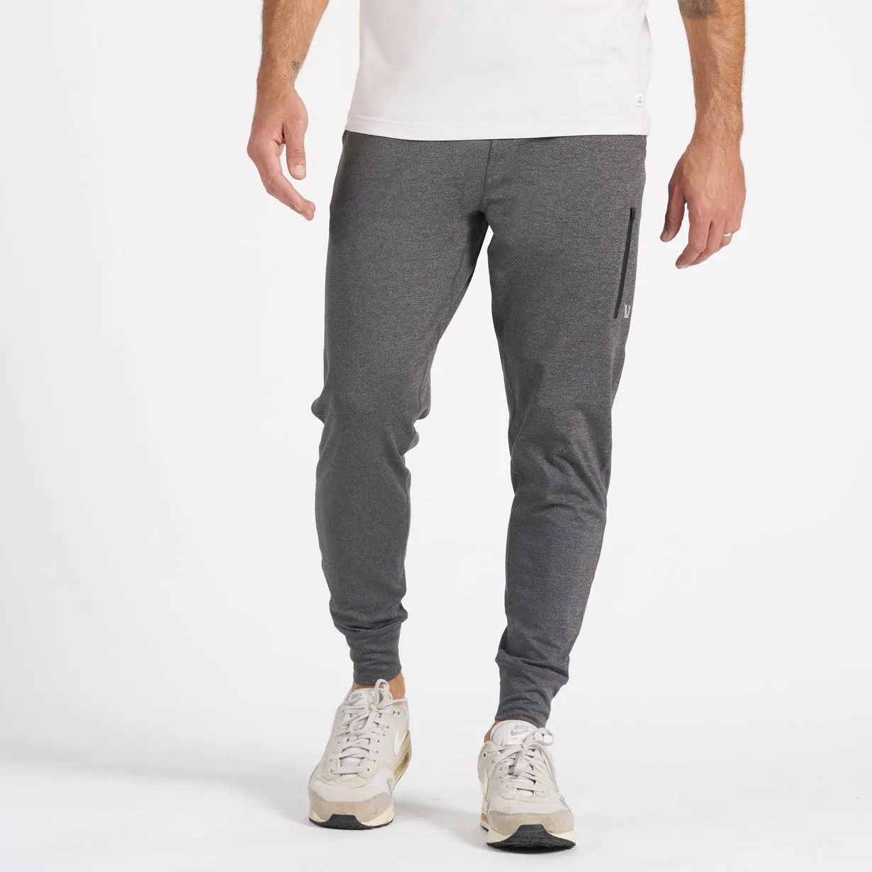 MEN'S PERFORMANCE JOGGER