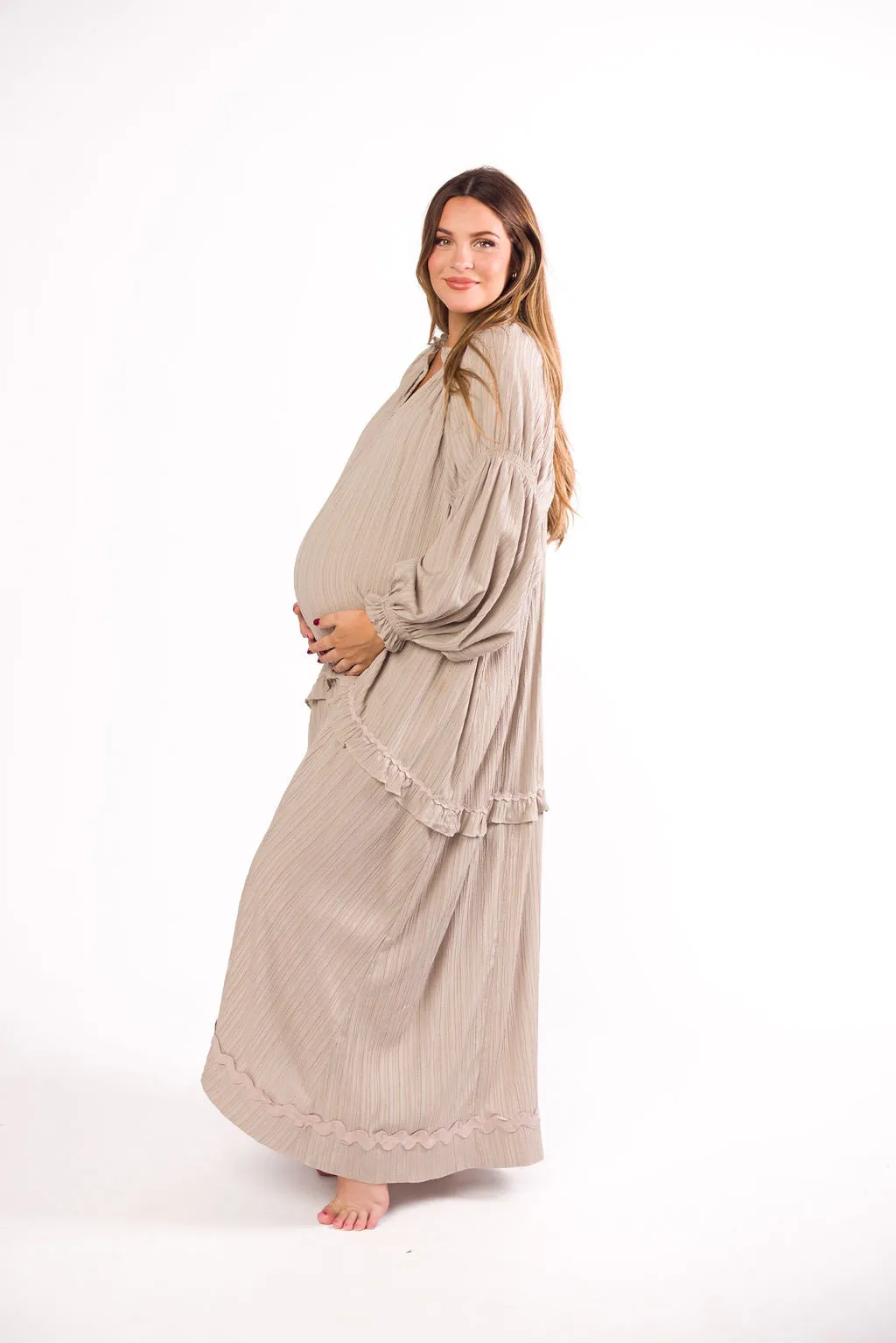 Millie Textured Tiered Maxi Dress in Light Mocha