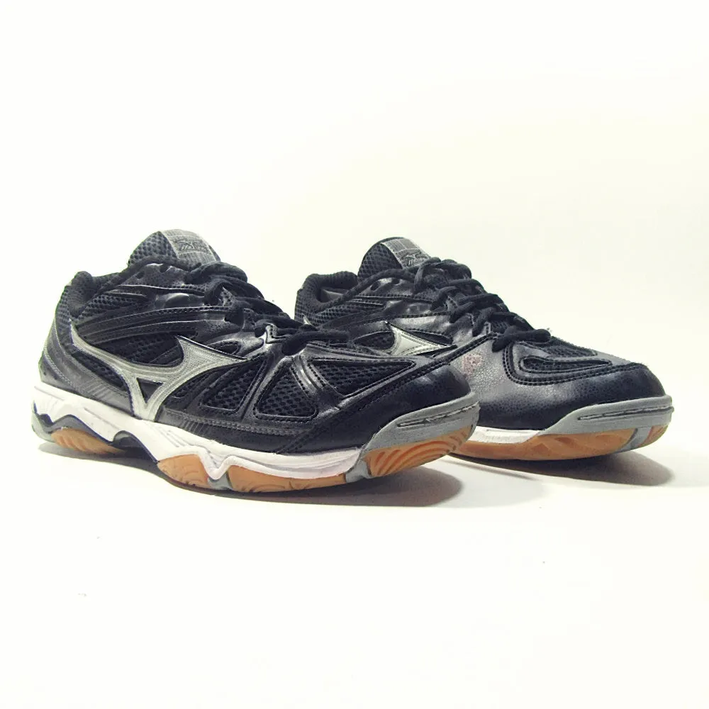 MIZUNO Wave Hurricane 2