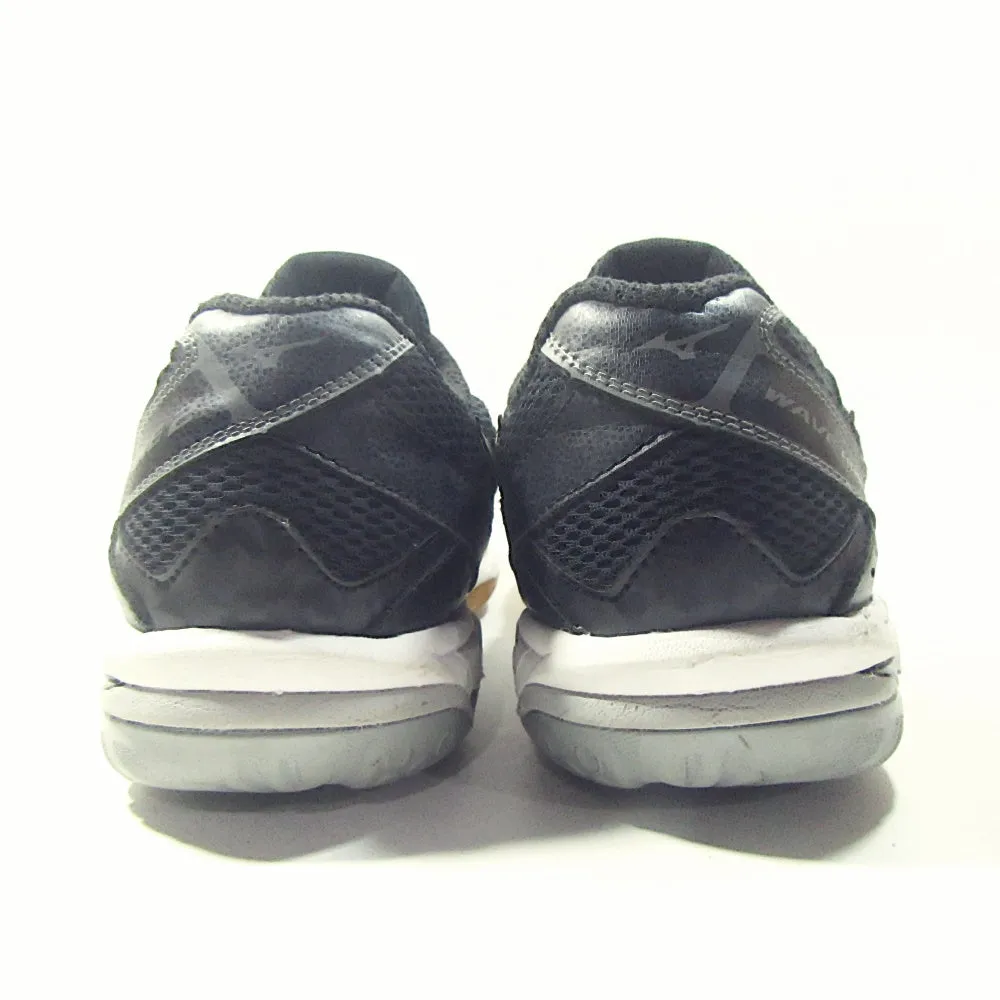 MIZUNO Wave Hurricane 2