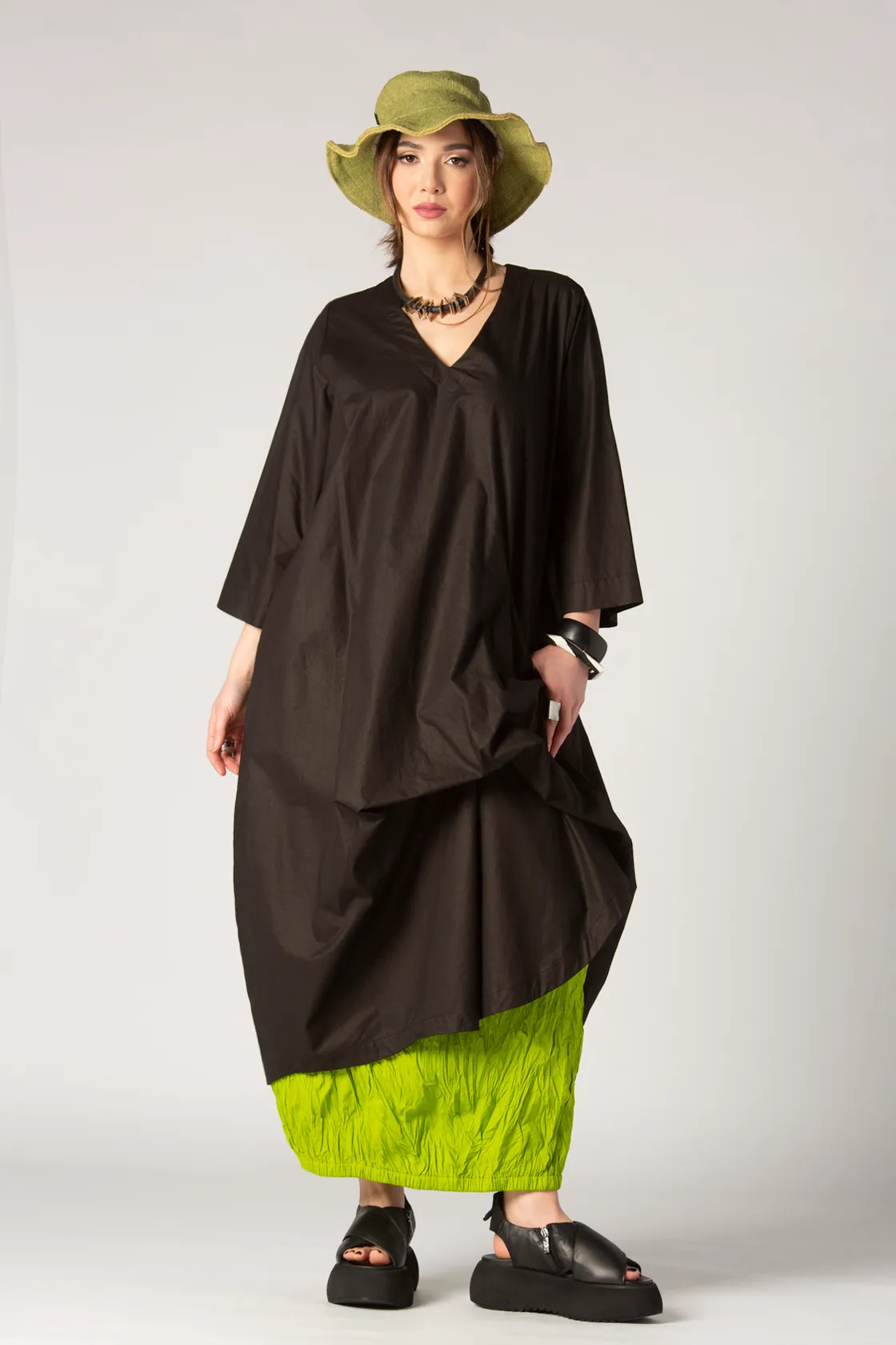 Narvik Dress in Black Carnaby