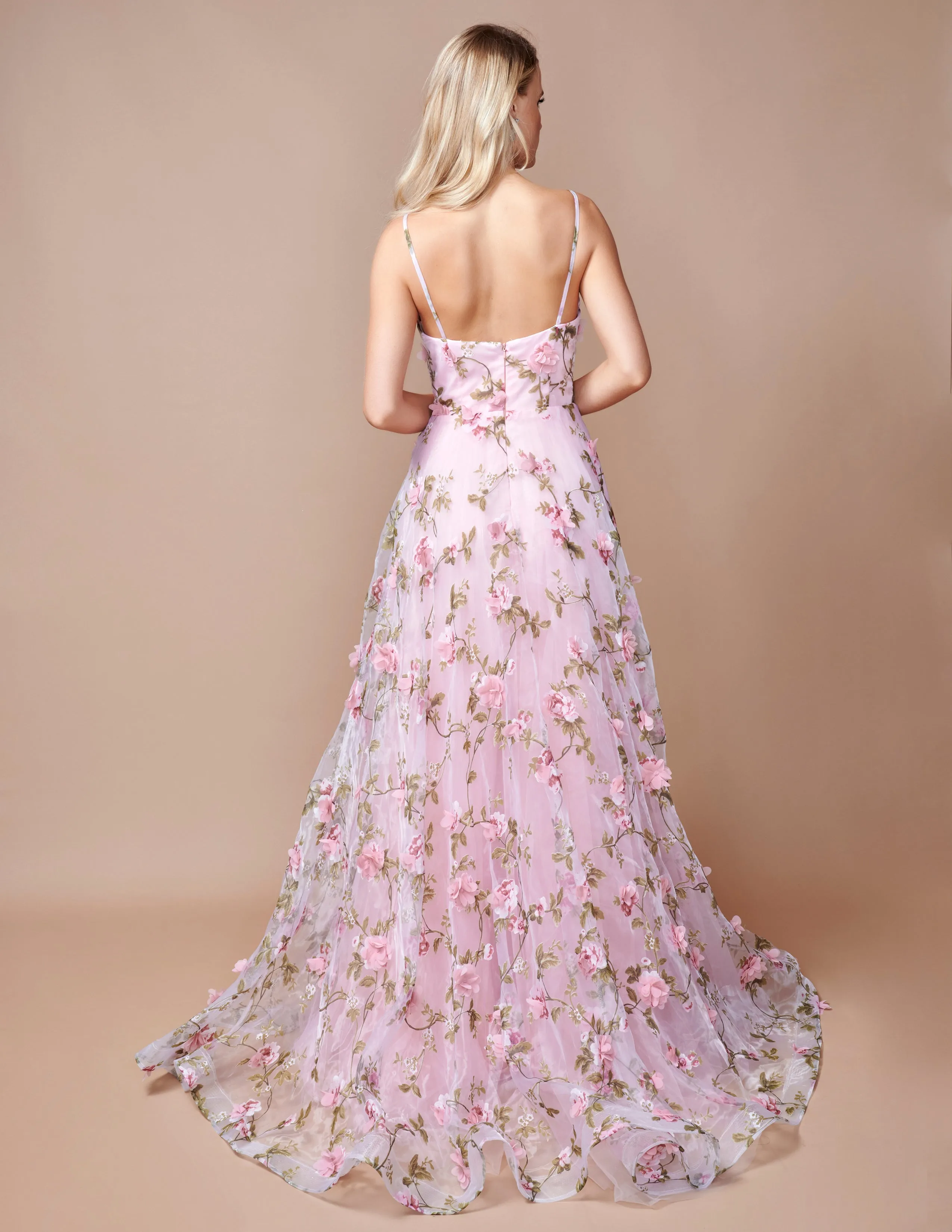 Nina Canacci 9150 Size 4 Yellow A Line Floral Maxi Slit Prom Dress 3D Formal Gown Print V Neck Evening