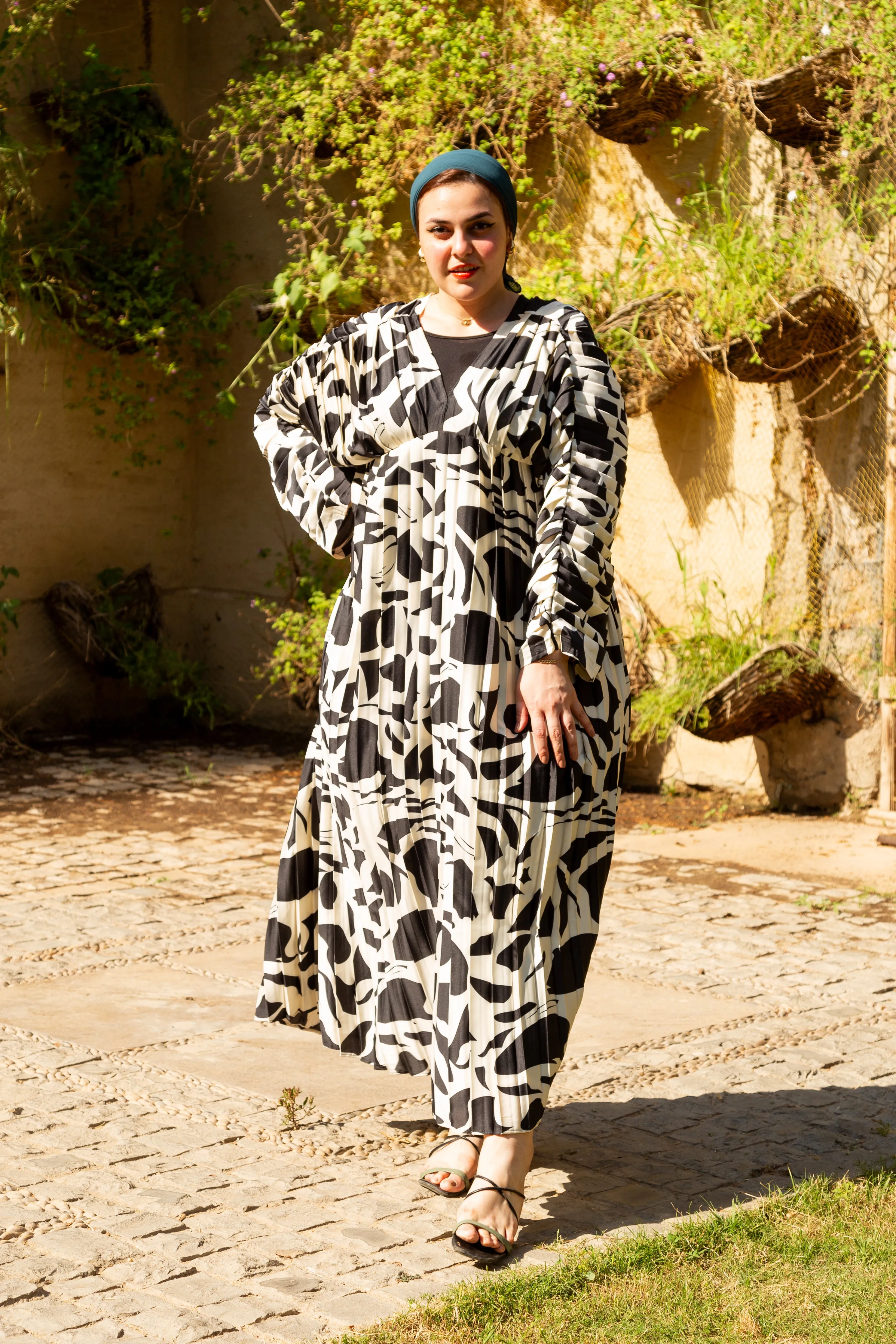 Pleated silk  dress - Black