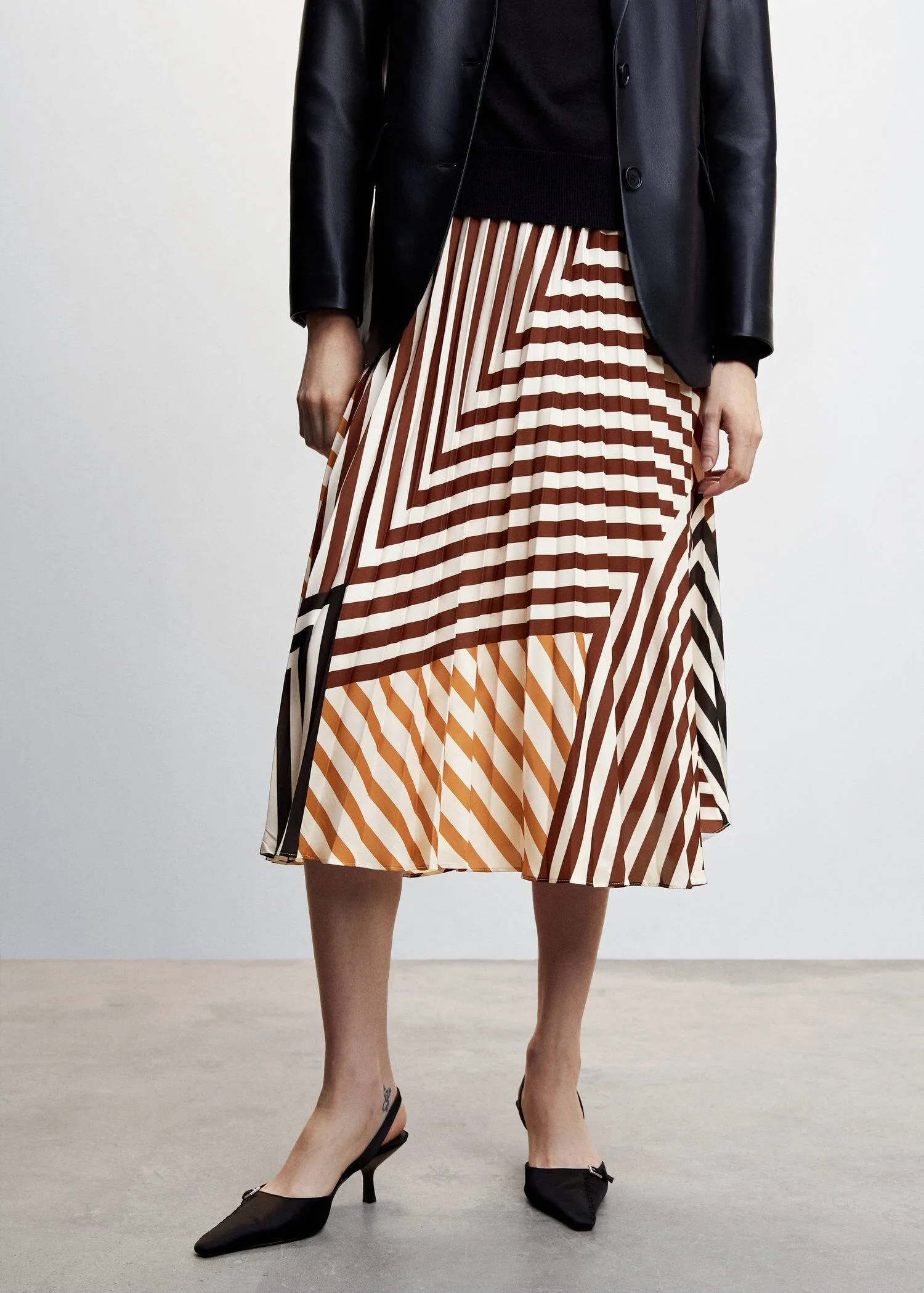 Printed pleated skirt