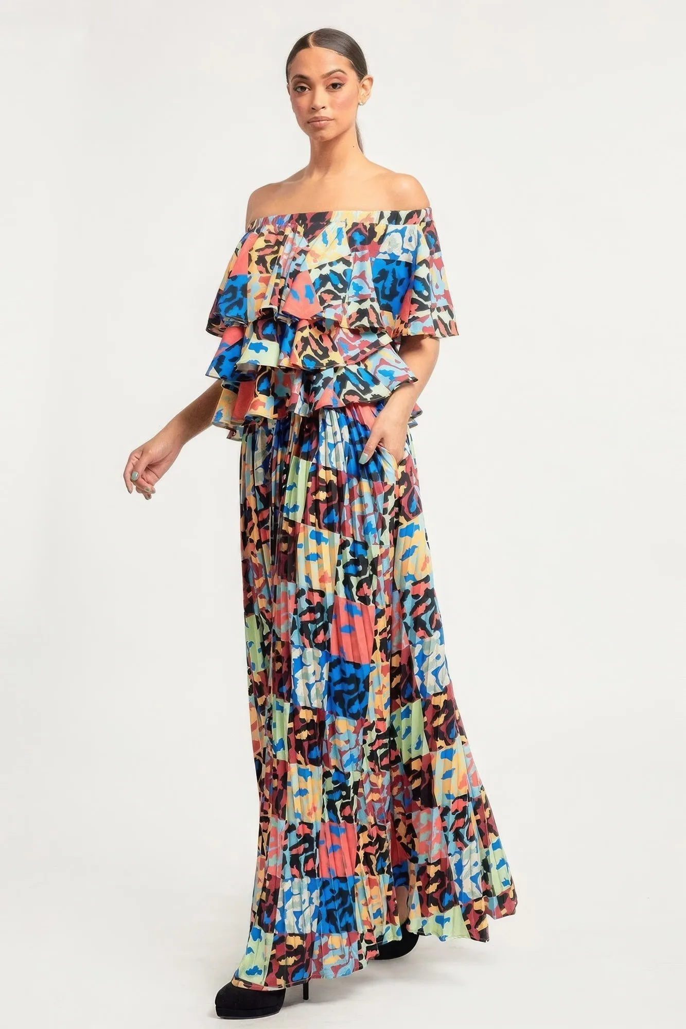 Printed Ruffle Top And Pleated Skirt