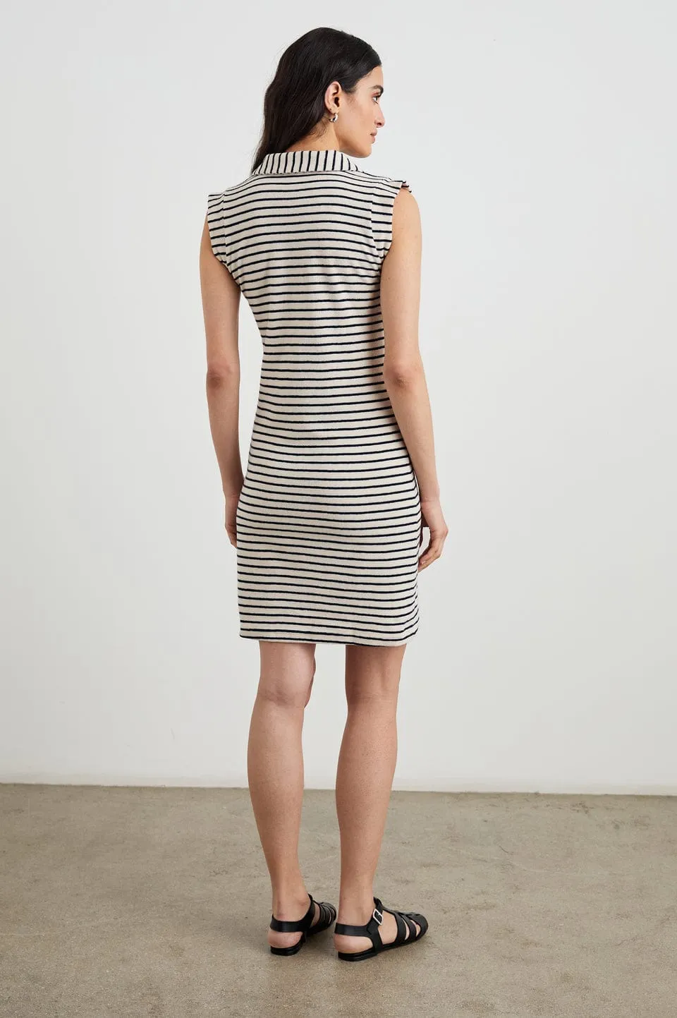 RAILS - Robe Amira