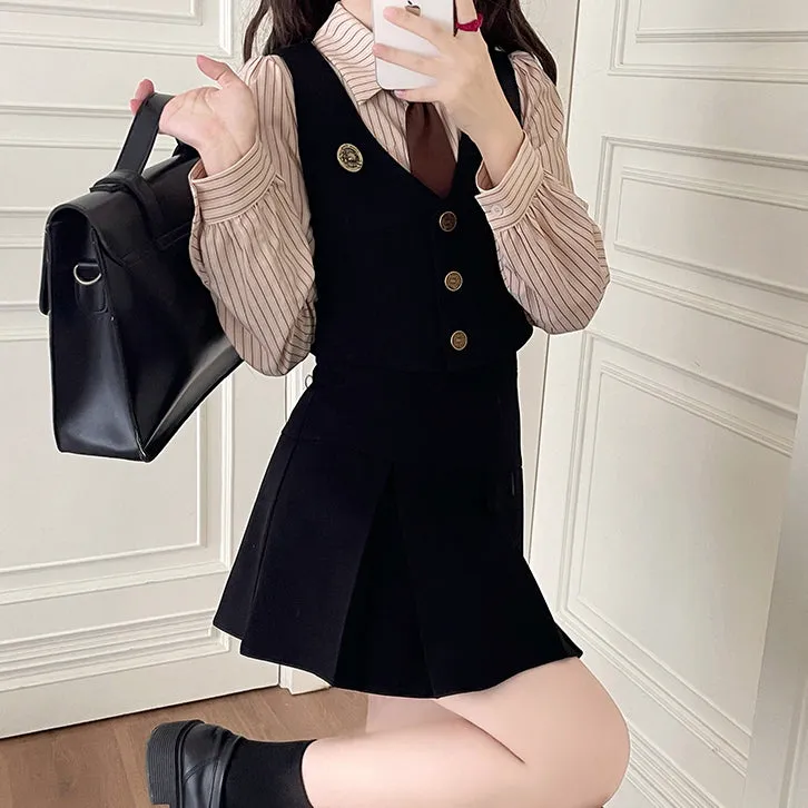 Retro Short Vest Shirt Pleated Skirt Set