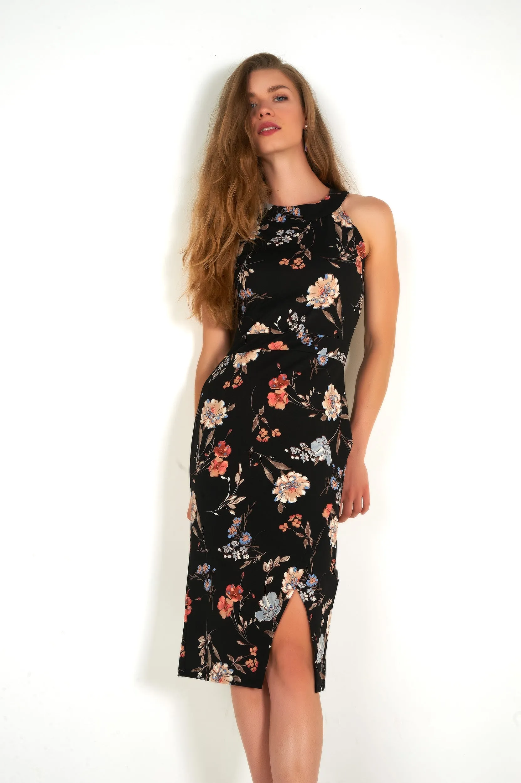 Robe fleurie à col licou - SISAK3 - (R-B14)