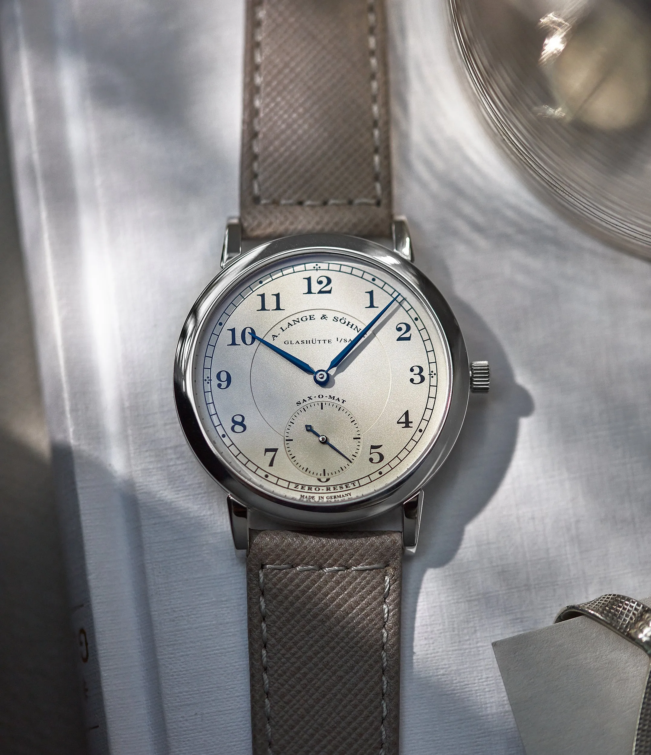 saffiano boxed stitch strap