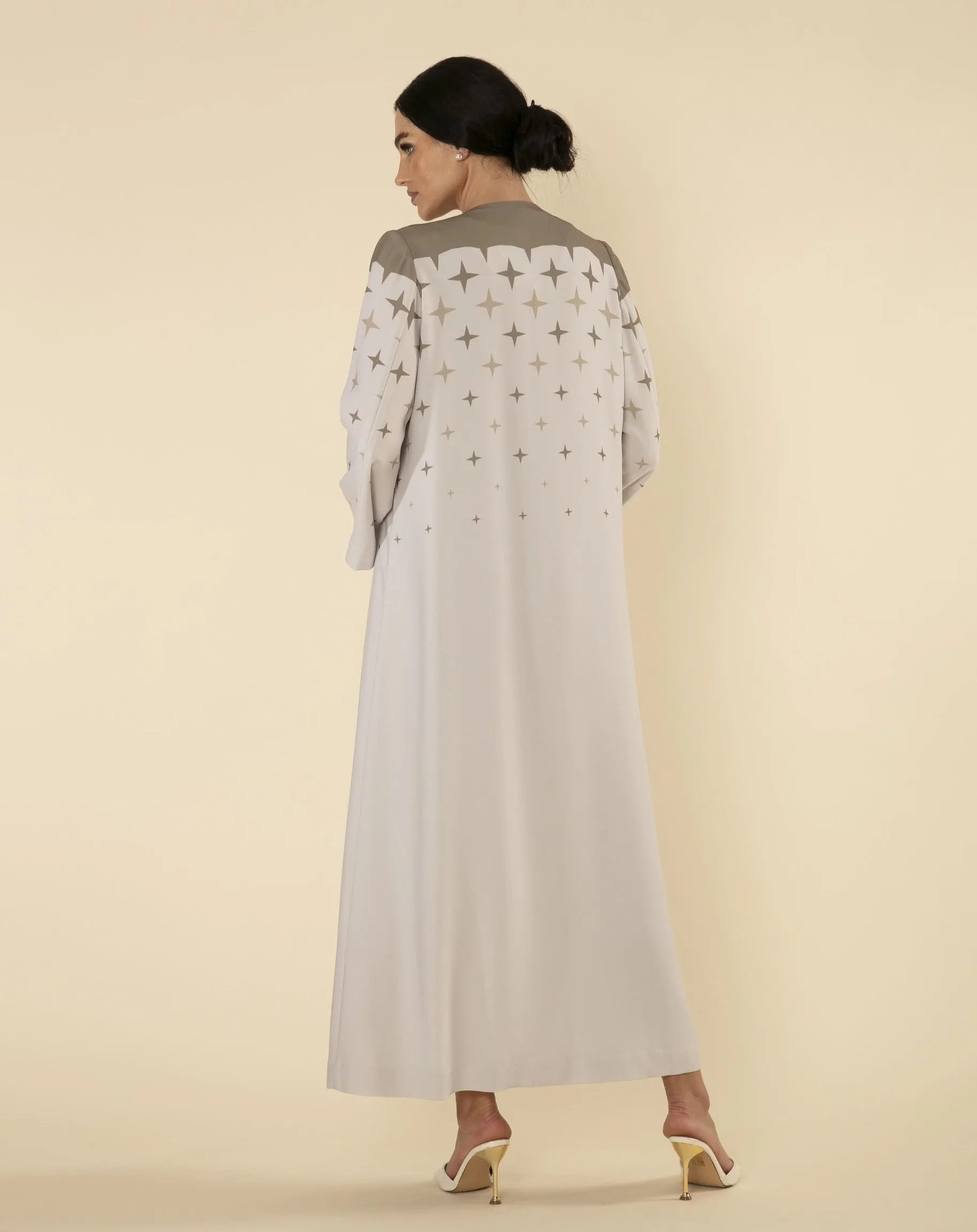 TAUPE STAR PRINT ABAYA