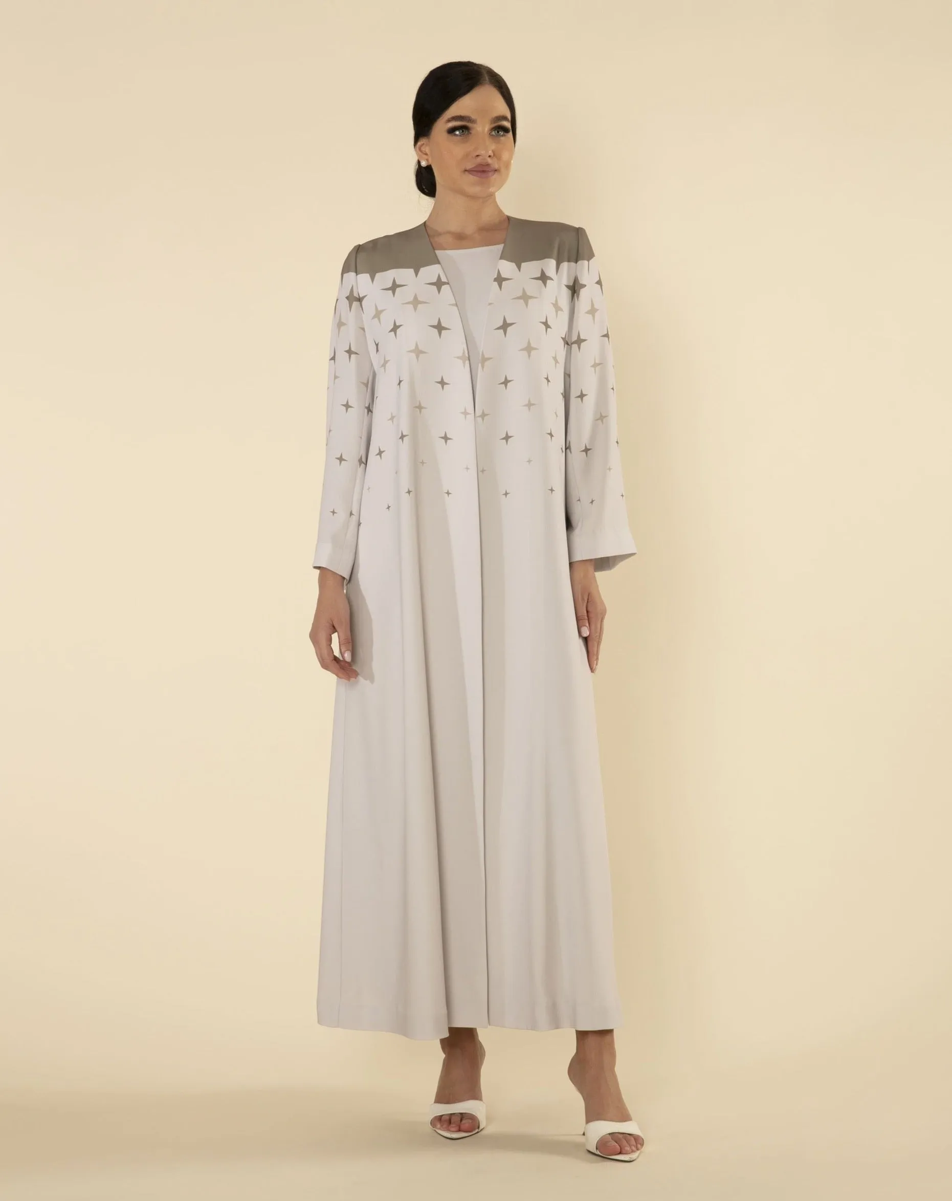 TAUPE STAR PRINT ABAYA