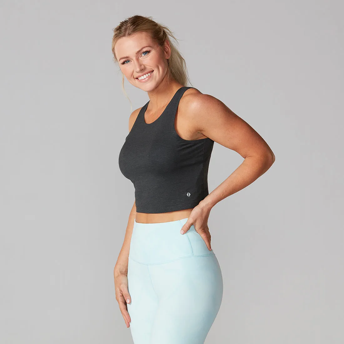 Tavi Noir - Crop Tank