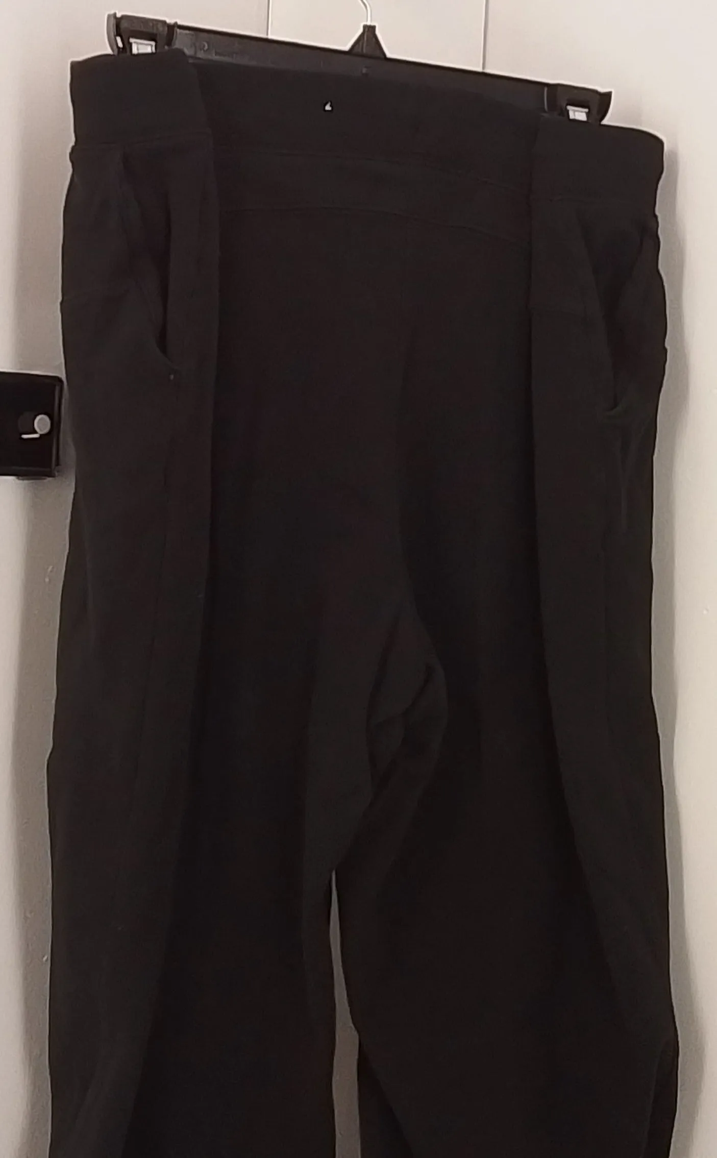 Time and Tru Women's Black Sweatpants