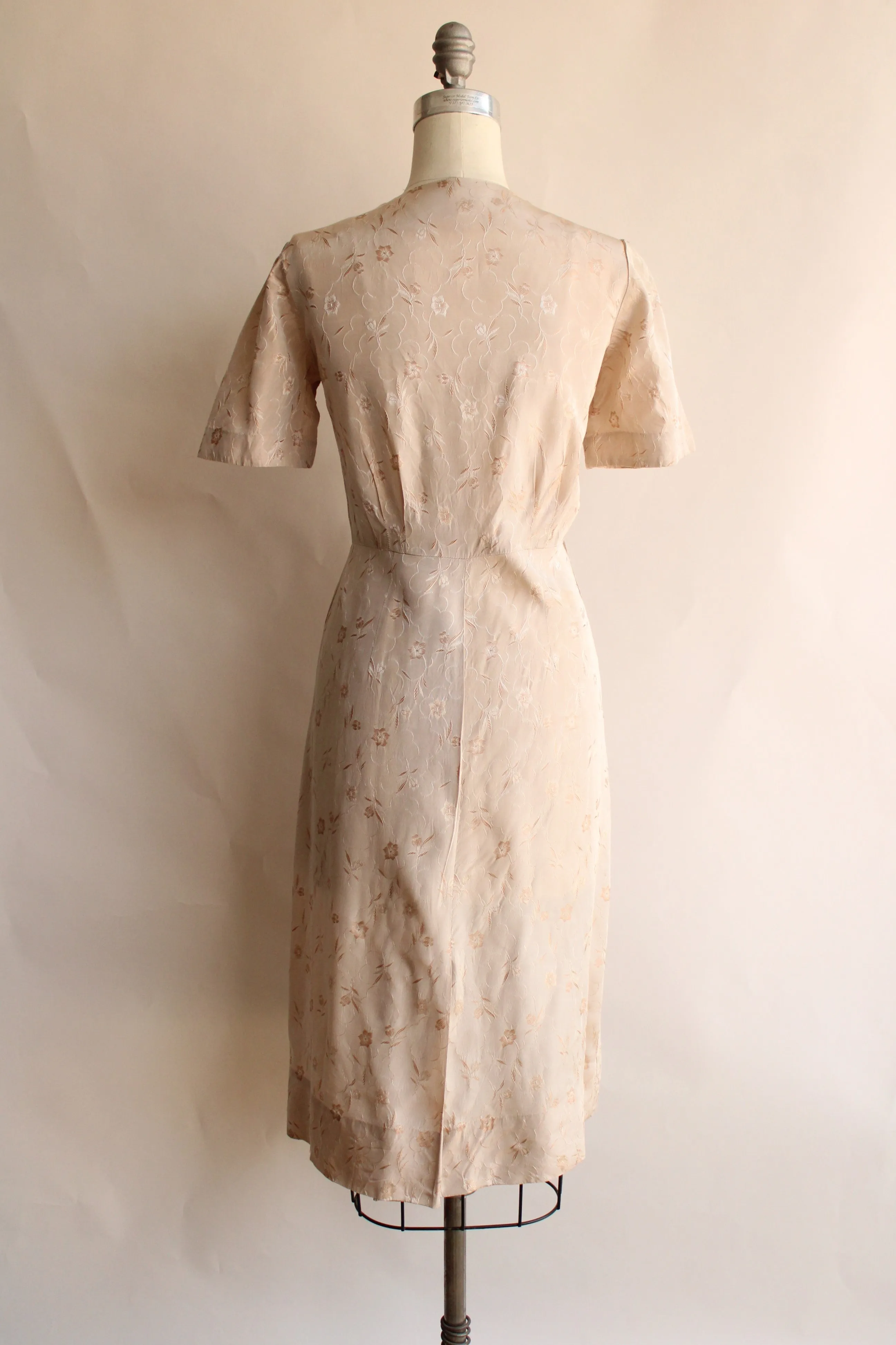 Vintage 1950s Taupe Floral Print Dress