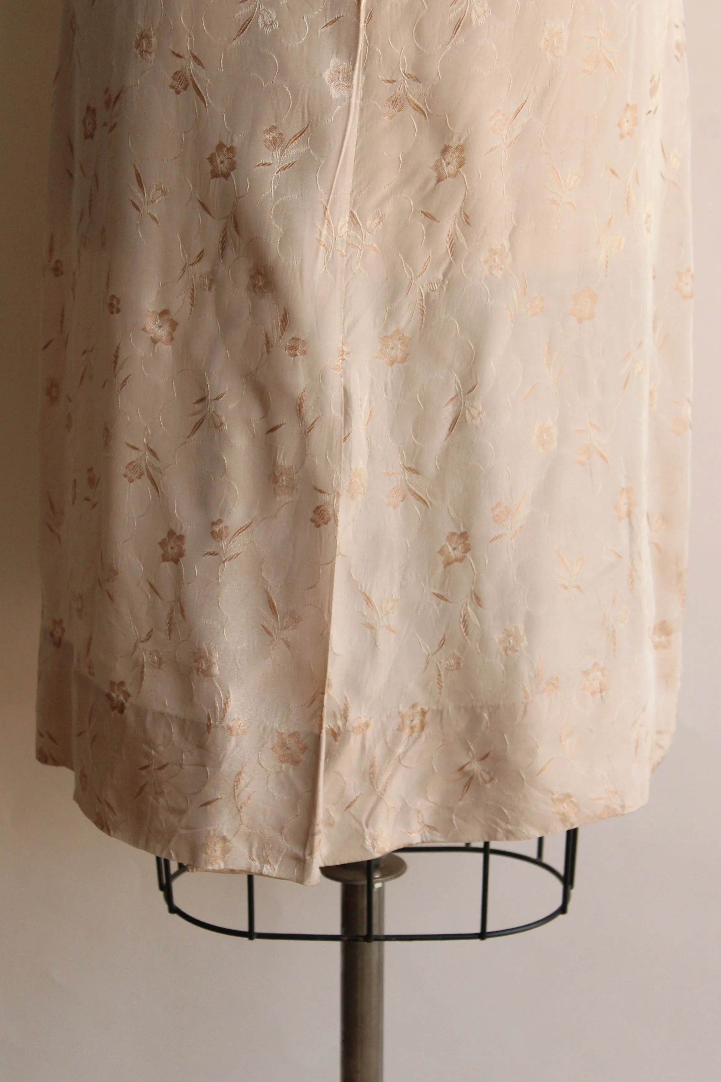 Vintage 1950s Taupe Floral Print Dress