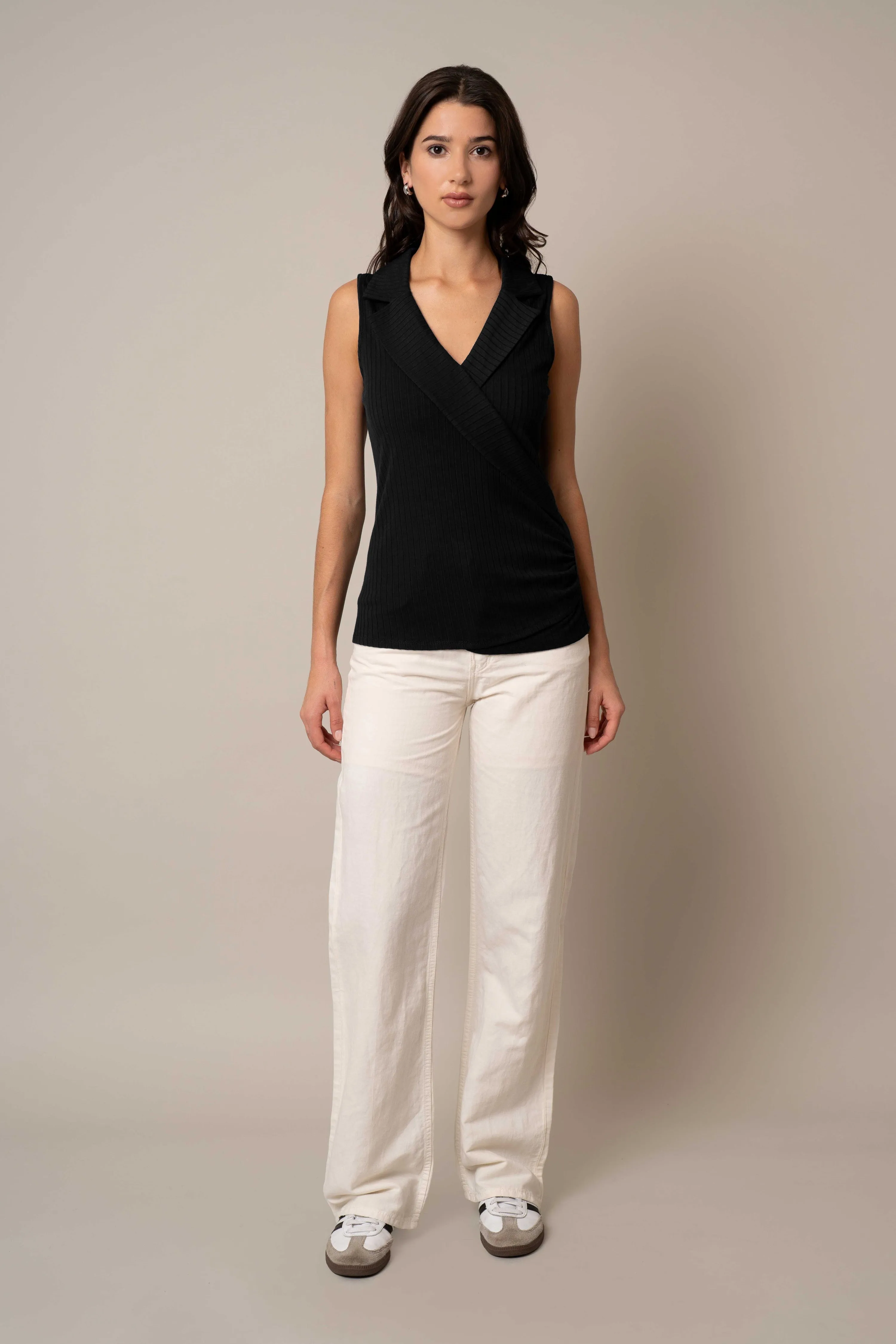 Wrap Tank With Collar